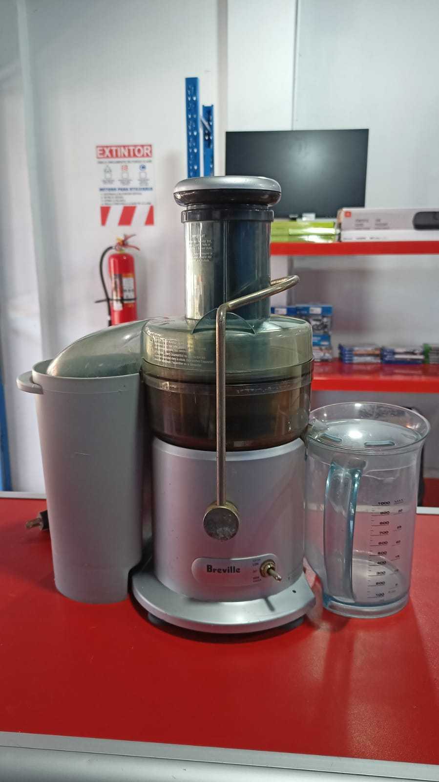 Precio 25 000,00 breville  Extractor de jugos Breville