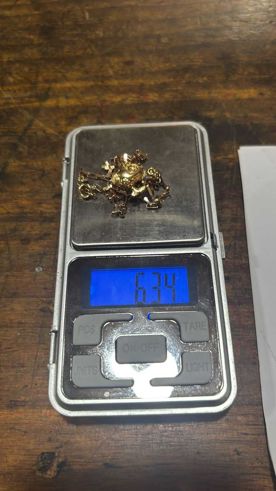 Precio 158 500,00   Cadena dije pez cuadrada 6.34g 10k