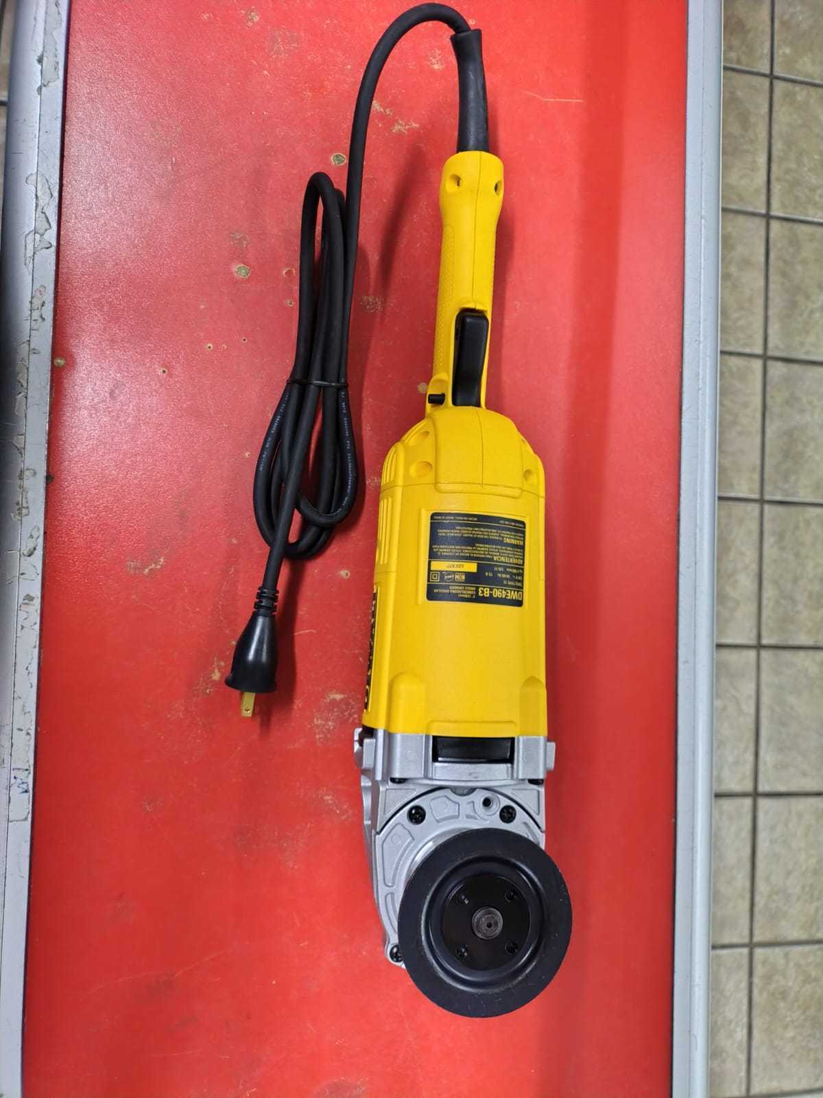 Precio 120 000,00 dewalt dwe490 Esmeriladora 9 pulgadas