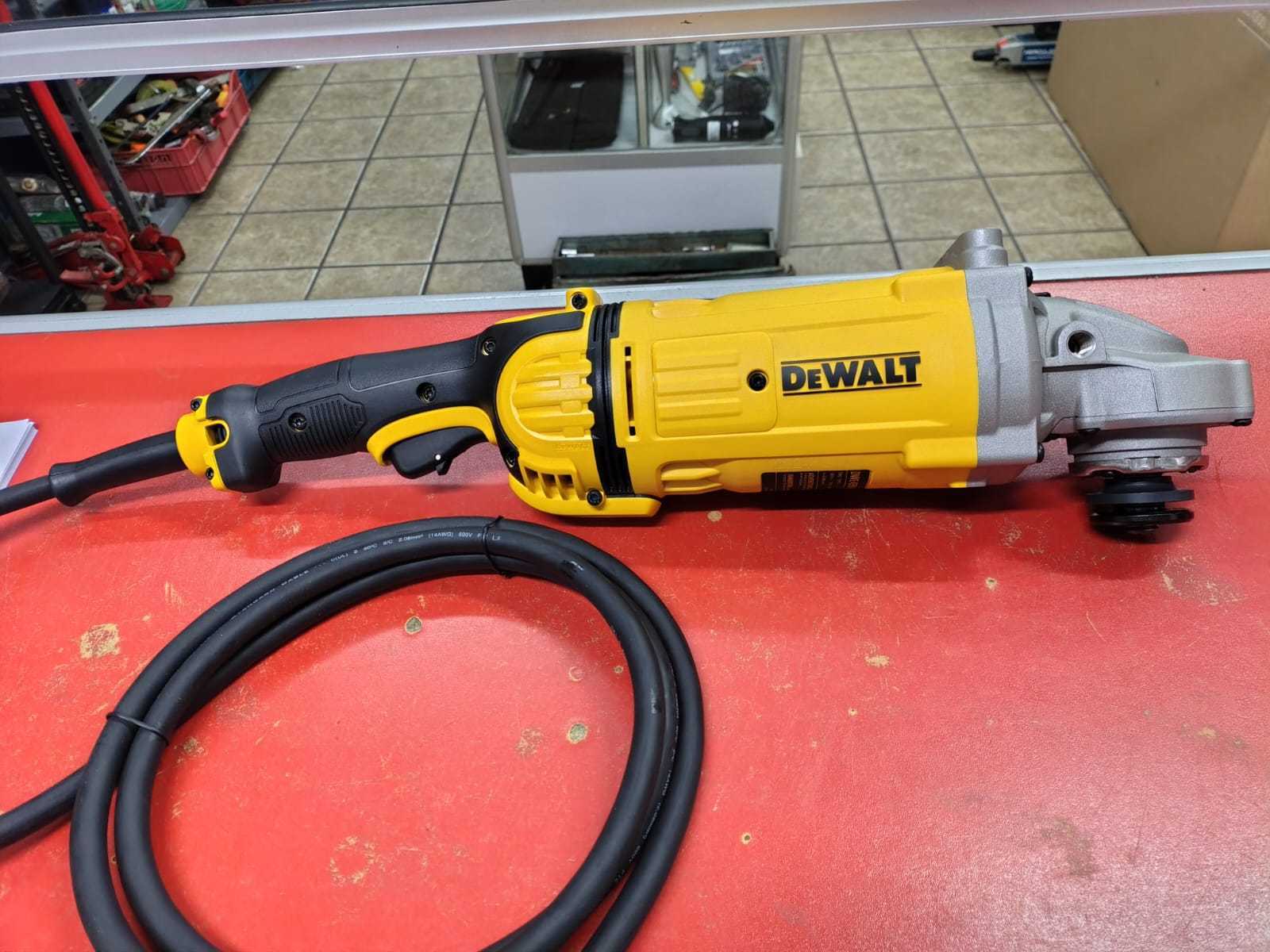 Precio 118 000,00 dewalt dwe4559 Esmeriladora 9 pulgadas nueva en caja