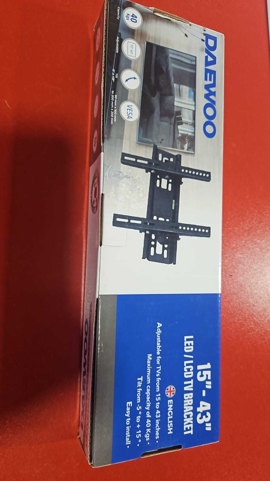 Precio 4 000,00 daewoo  base fija de pantalla 15 a 43 para pared
