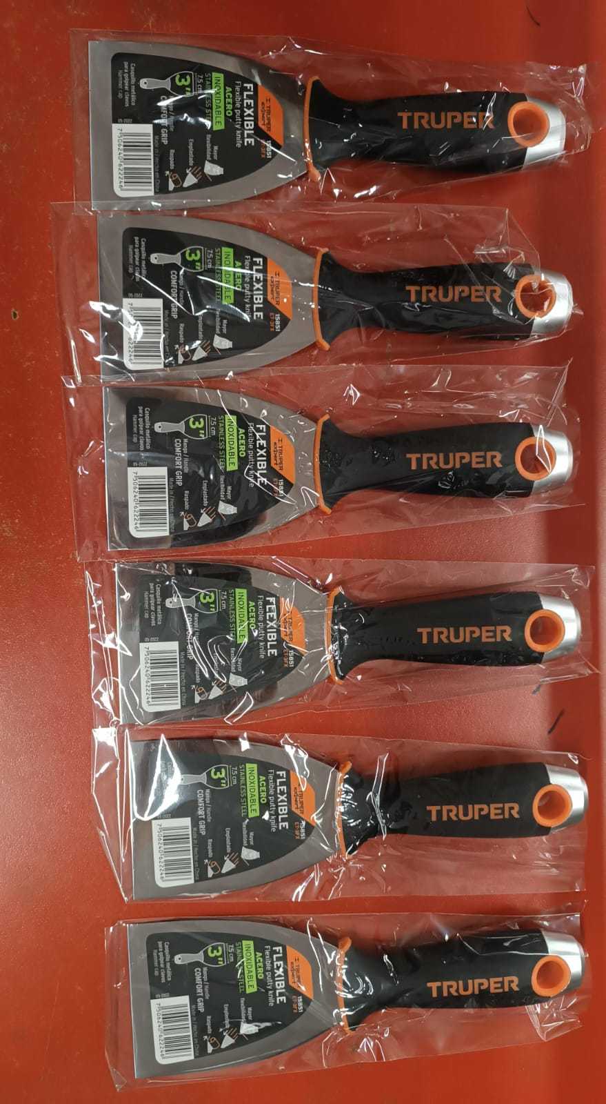 Precio 1 350,00 Truper  Espatula 3flexible Truper