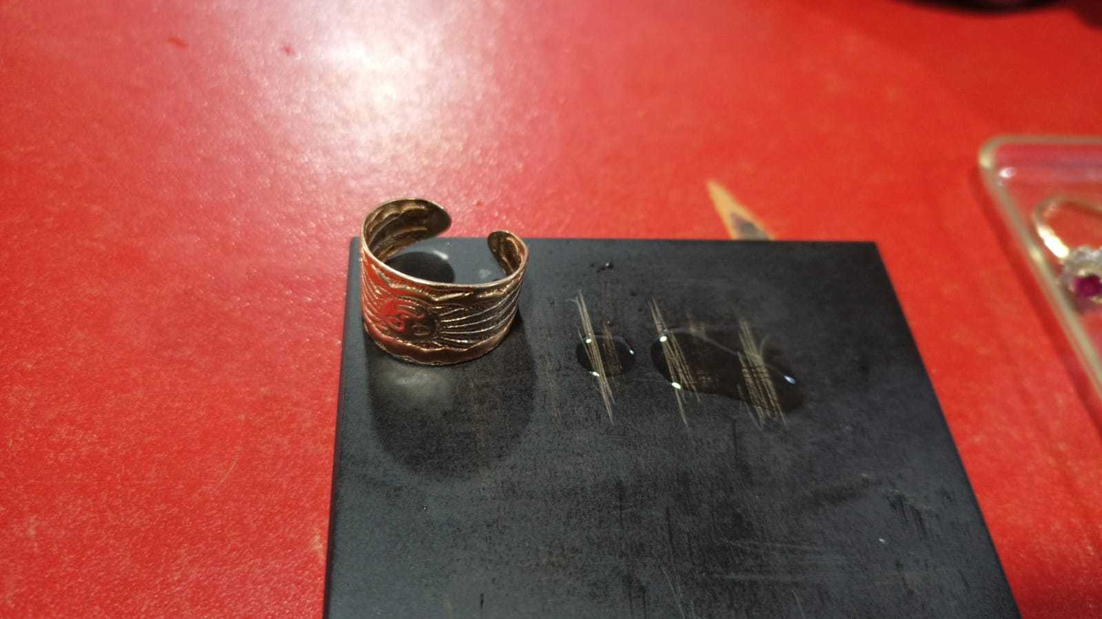 Precio 75 500,00   anillo
