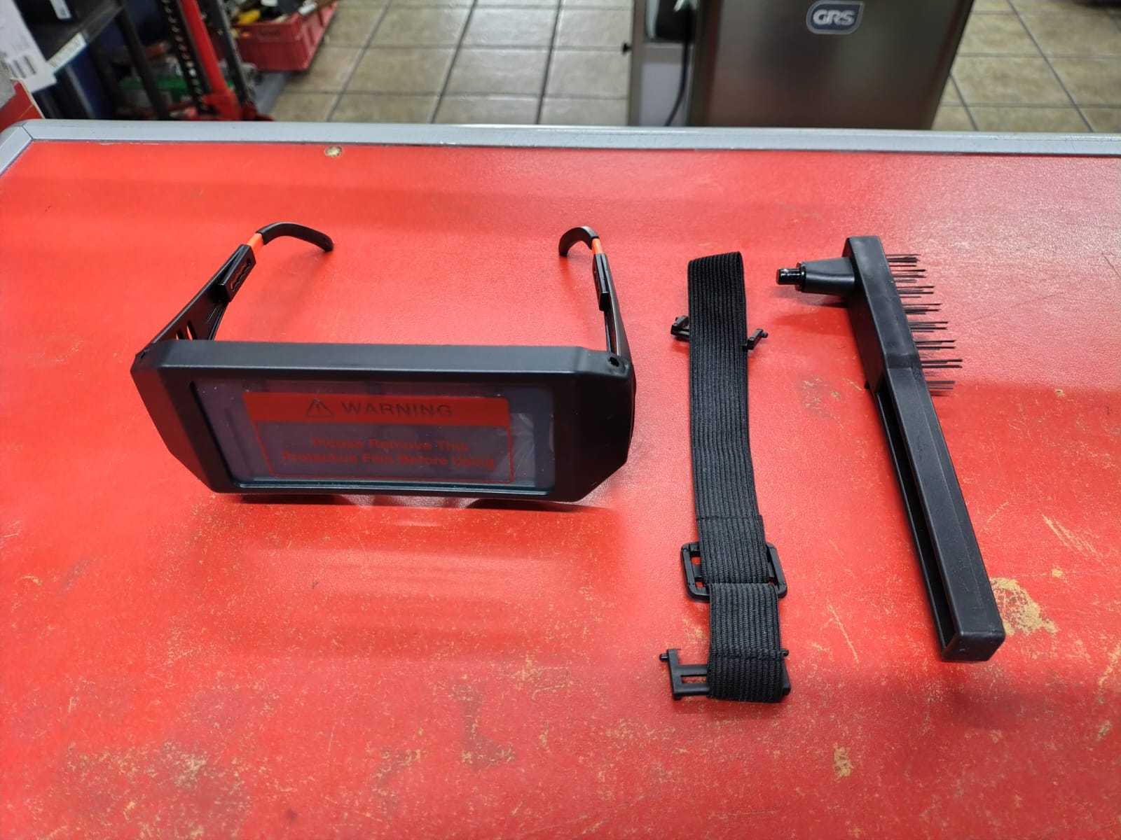 Precio 39 500,00 Fierro MMA-120 Maquina de soldar 120amp con lentes fotosensibles nuevo en caja