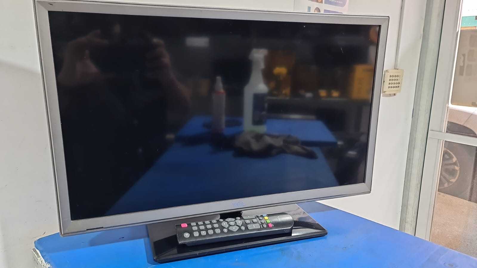 Precio 40 000,00 TCL  PANTALLA MONITOR TV