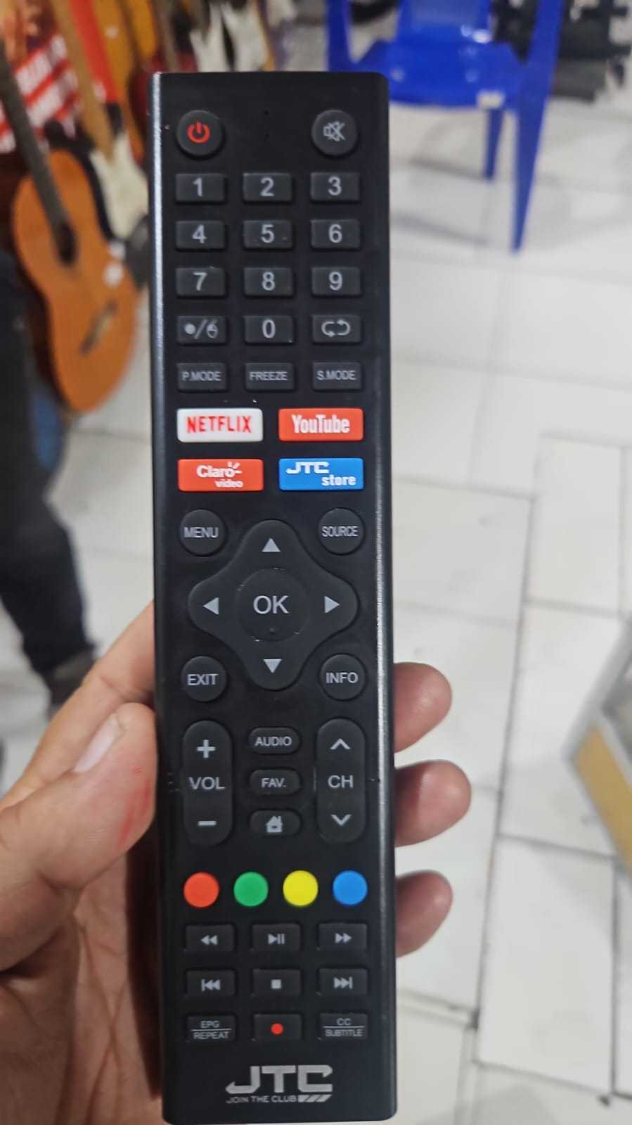 Precio 75 000,00 jtc  Pantalla smartv con control 43 pulgadas