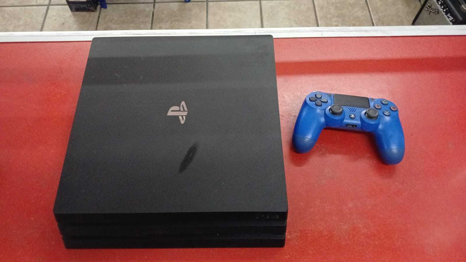 Precio 90 000,00 sony PRO consola PS4 pro 1 tb cable ac con CONTROL
