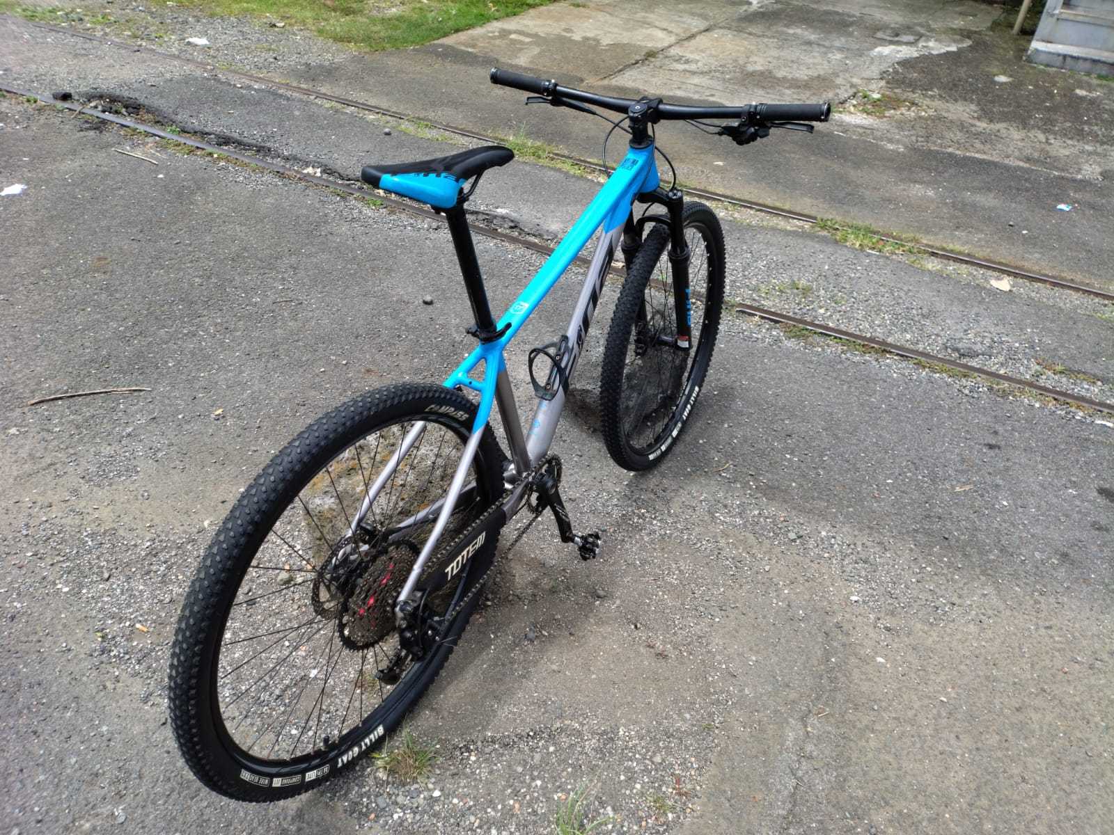 Precio 210 000,00 fina response Bicicleta 20 FINA RESPONSE 1x9 con sistema de bloqueo de suspencion y frenos de disco hidraulicos