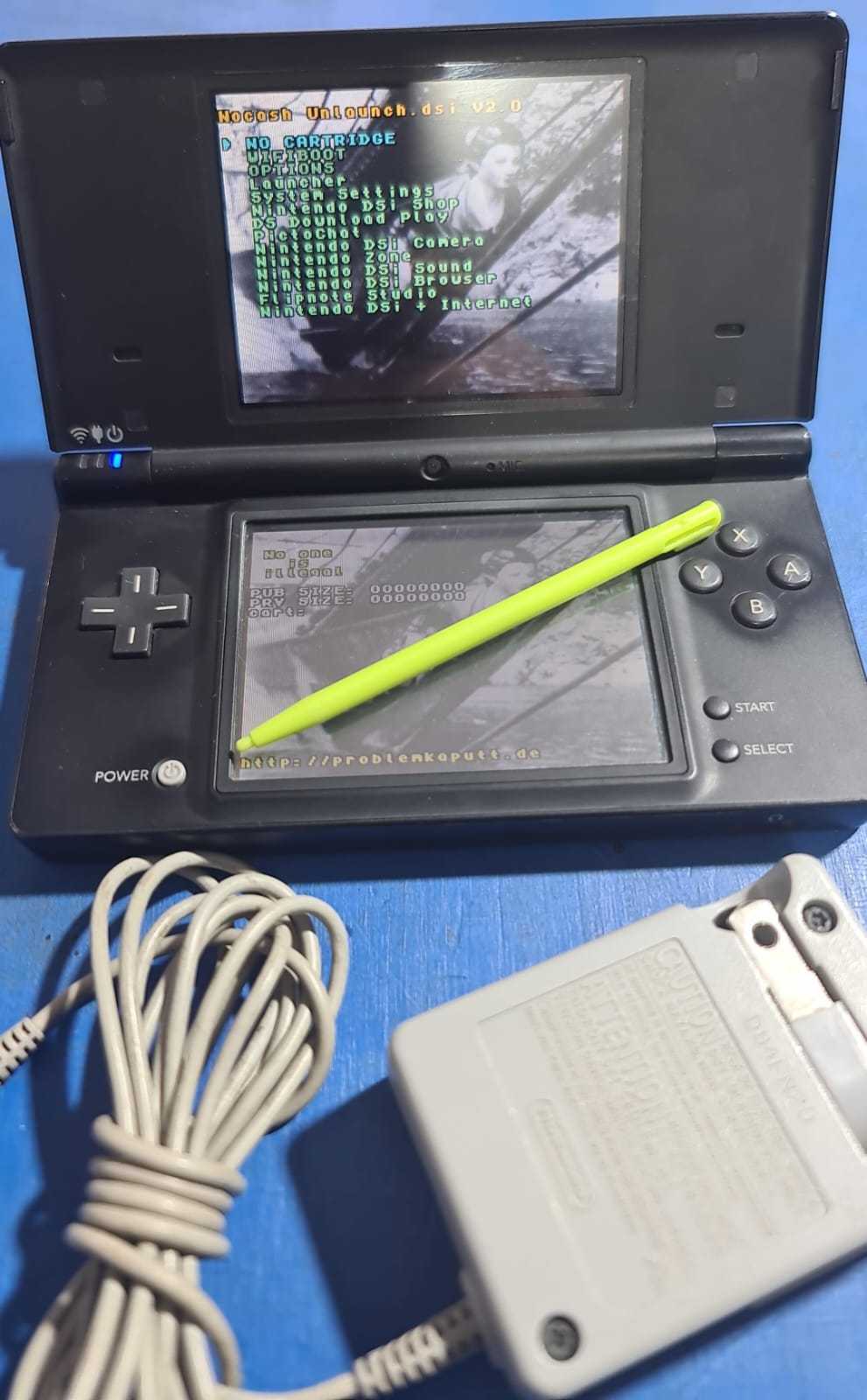 Precio 45 000,00 NINTENDO DSI CONSOLA DSI NINTENDO CARGADOR STYLUS