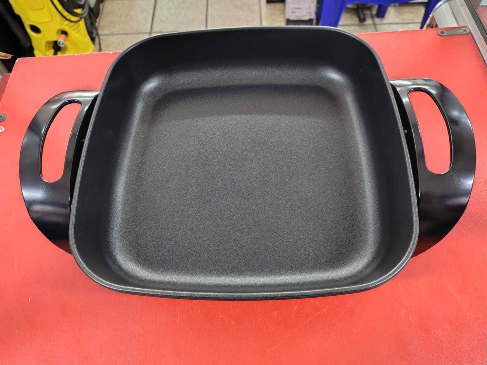 Precio 21 500,00 Oster CKSTSK1712B Sartén Eléctrico 12 Oster CKSTSK1712B 30 X 30 en caja nuevo