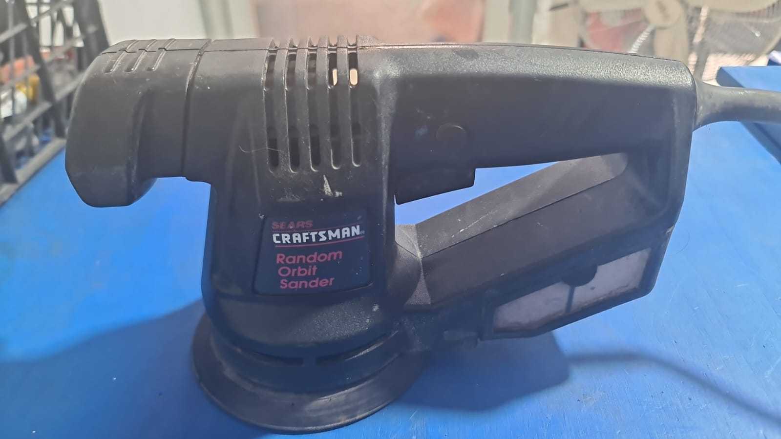 Precio 18 000,00 CRAFTSMAN  LIJADORA VIBRACION CIRCULAR