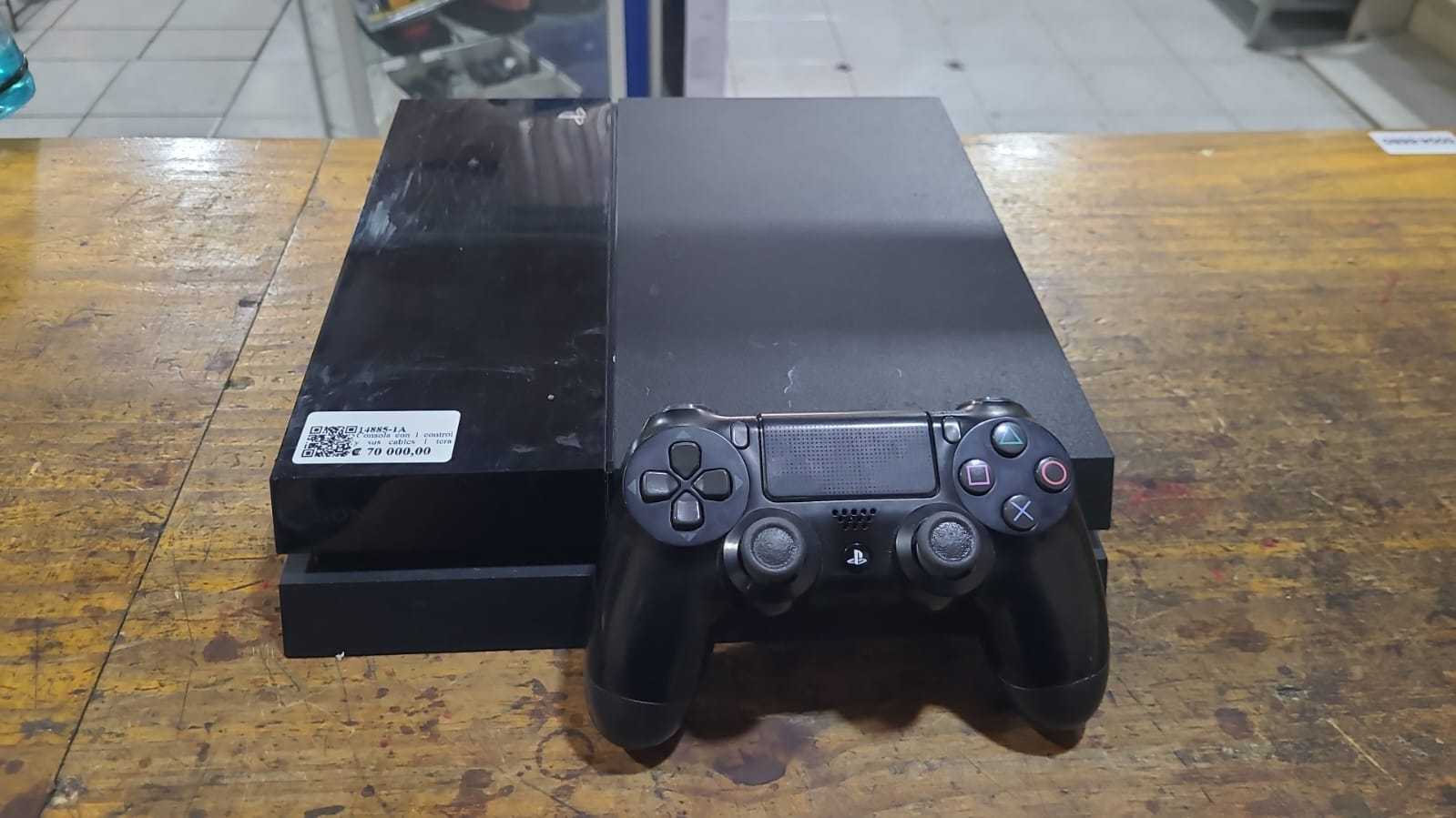 Precio 70 000,00 sony ps4 fat Consola con 1 control y sus cables 1 tera