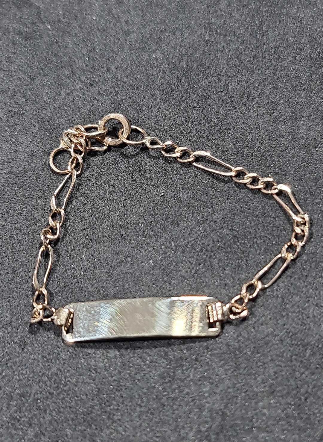 Precio 60 000,00   Pulso de plaquita para bebe