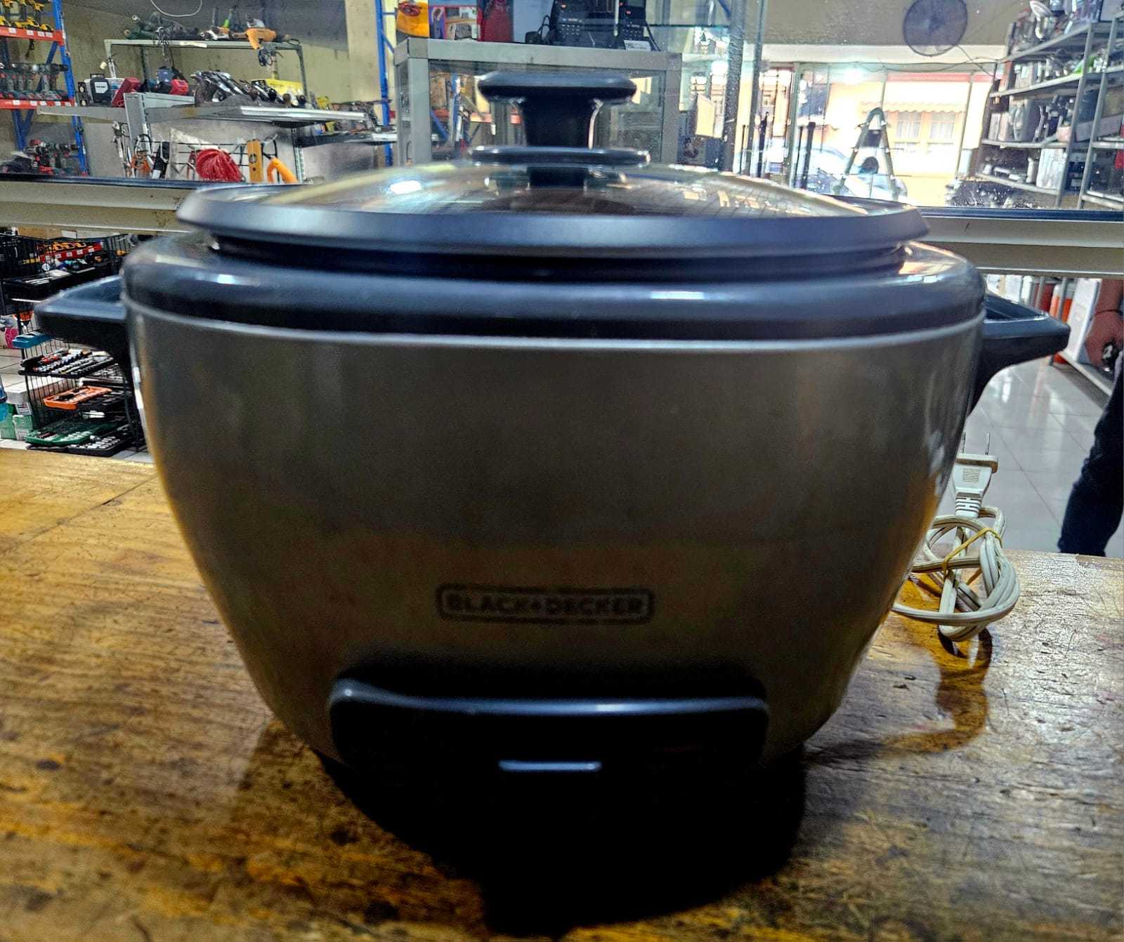 Precio 20 000,00 black decker  Olla arrocera