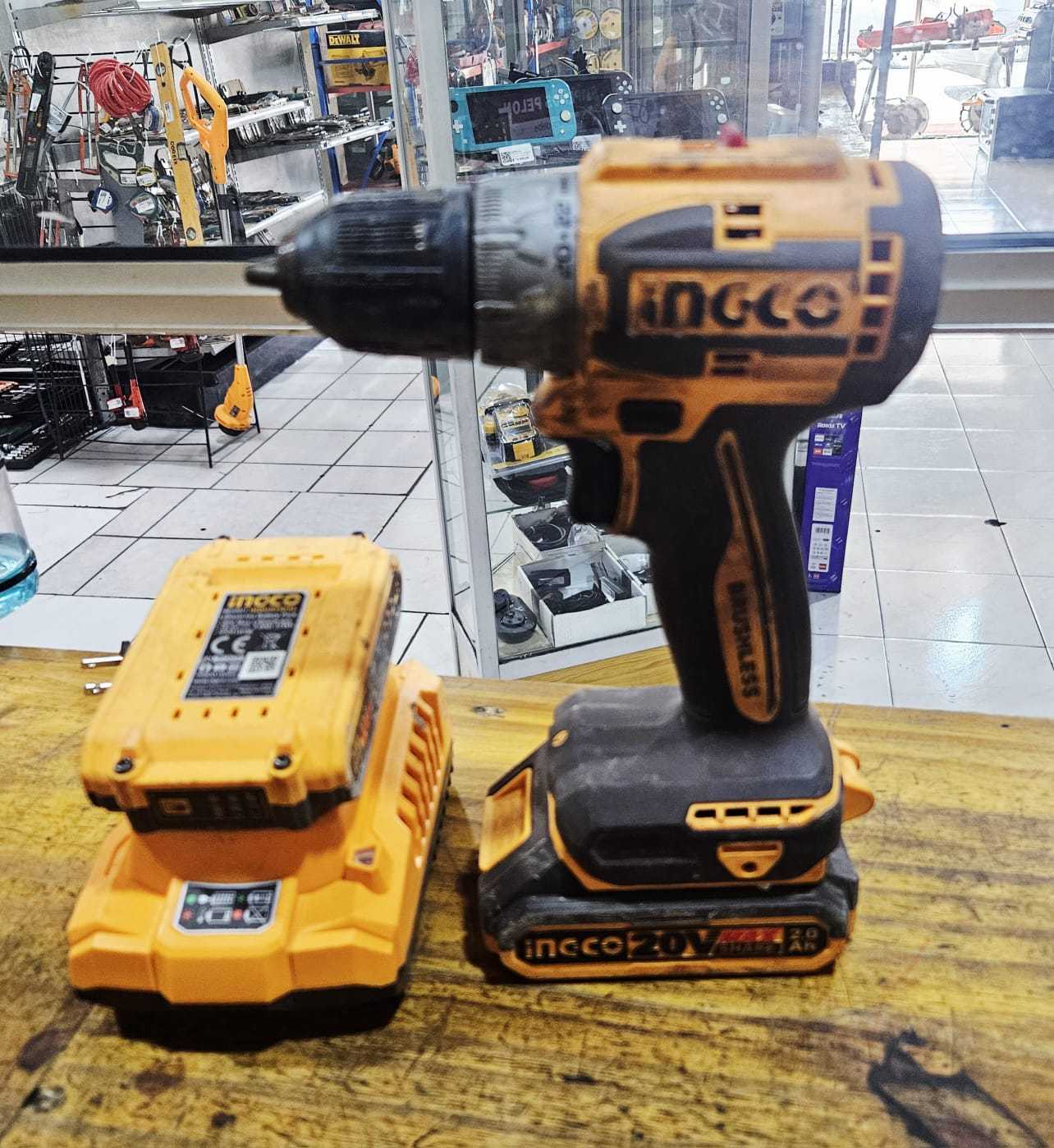 Precio 75 000,00 ingco brushless Taladro inalambrico con 2 baterias 20v y cargador
