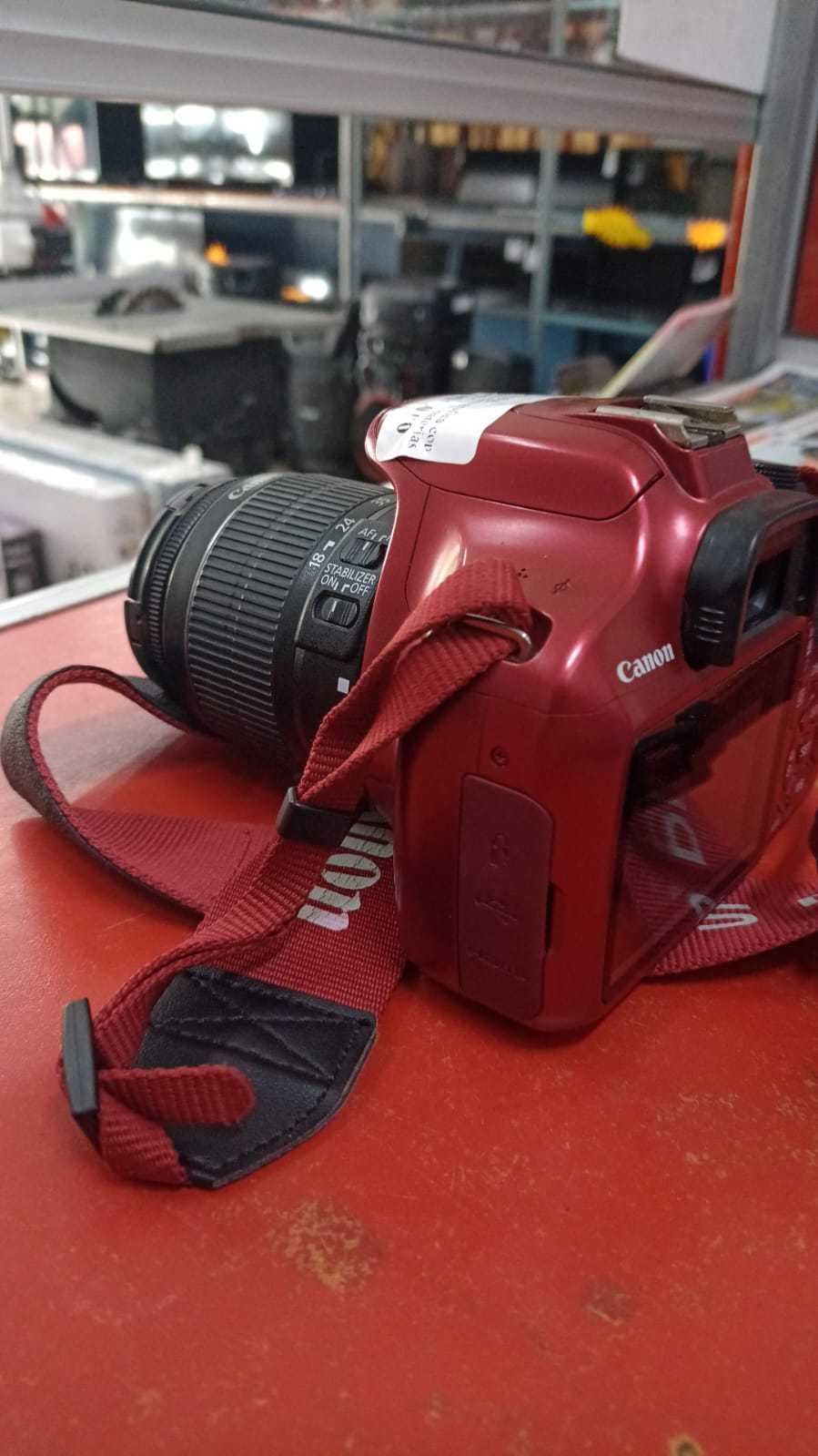 Precio 140 000,00 canon t5 camara fotografica con cargador y 2 baterias  estuche