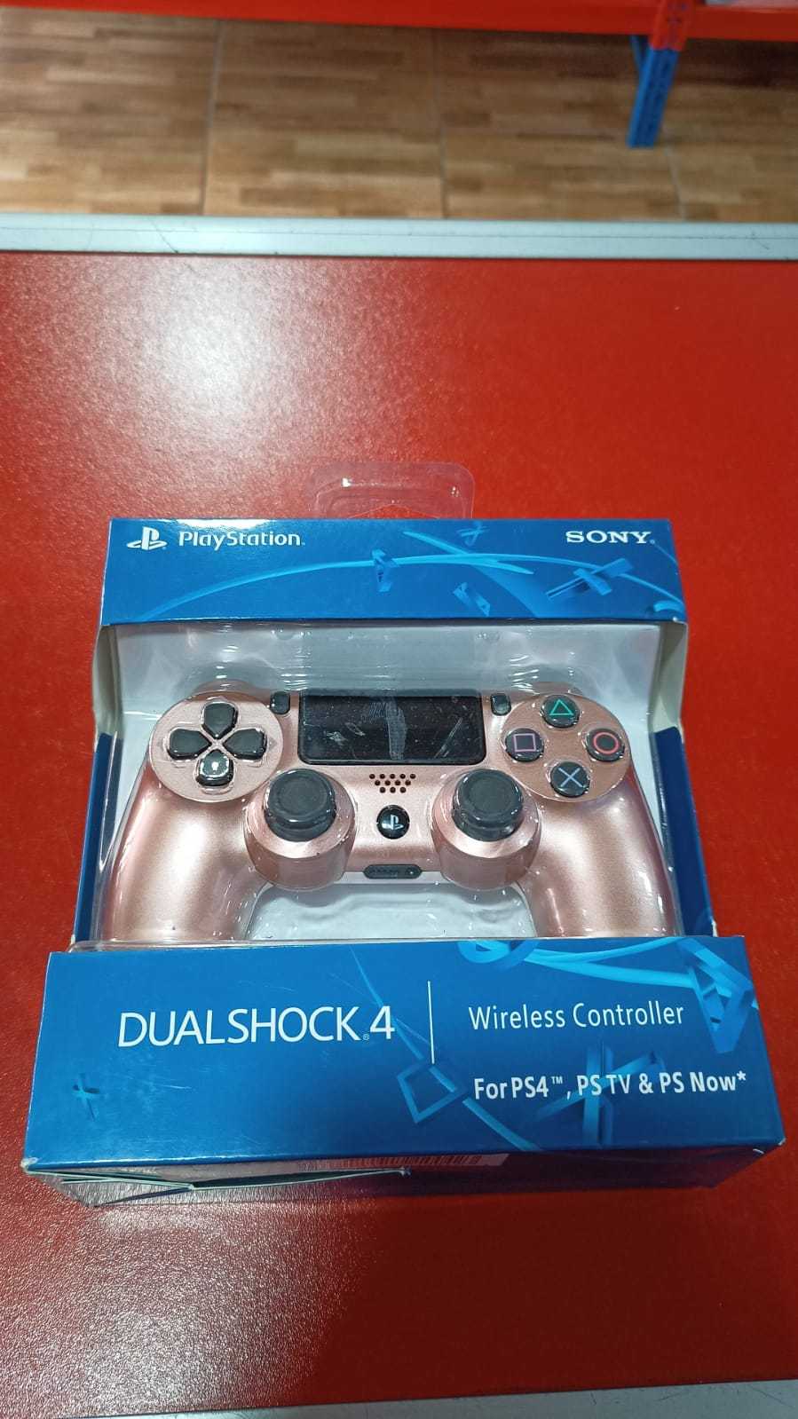 Precio 17 000,00 generico  CONTROL PS4 TRIPLE A