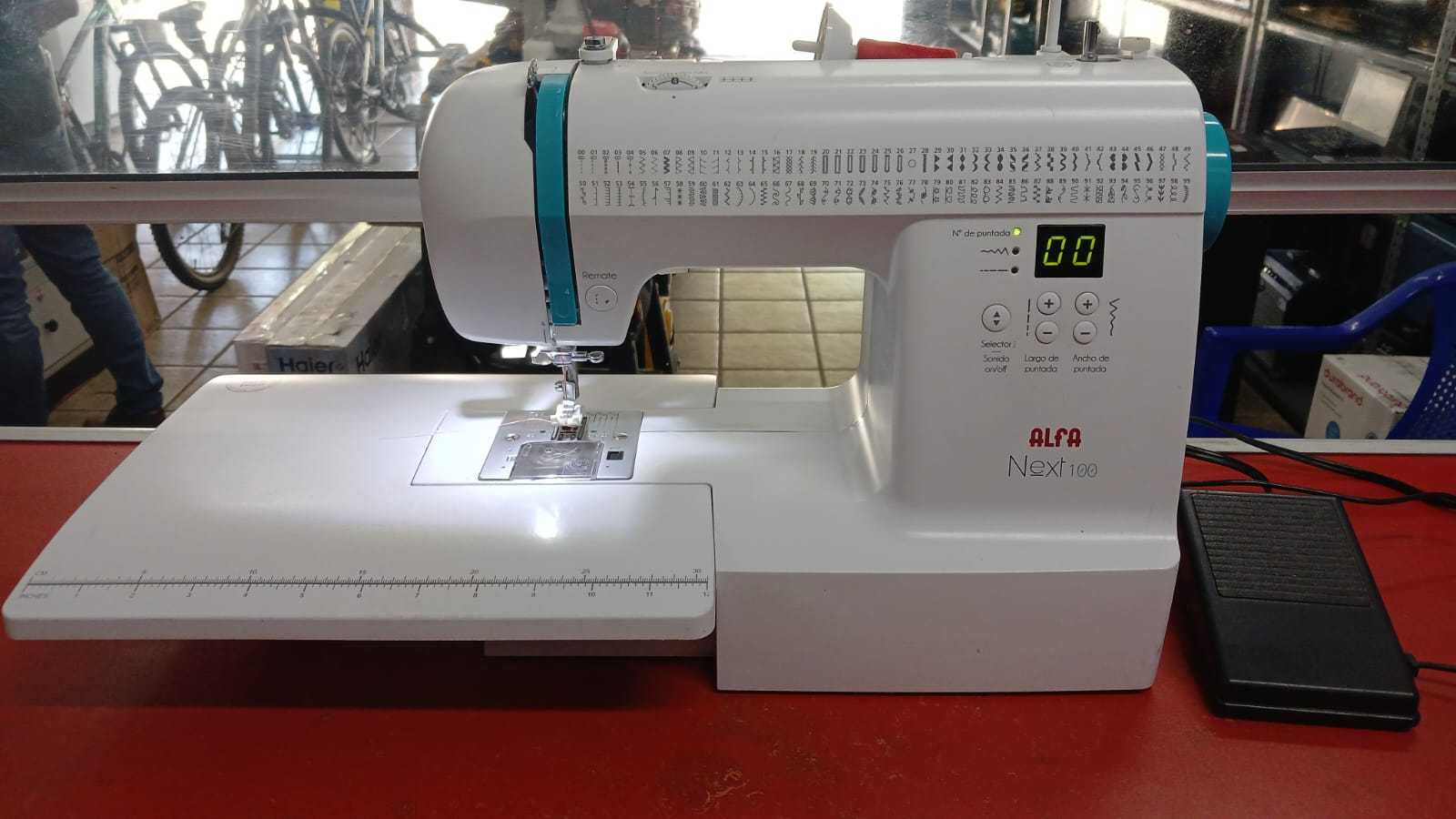 Precio 100 000,00 alfa next 100 maquina de coser  automatica