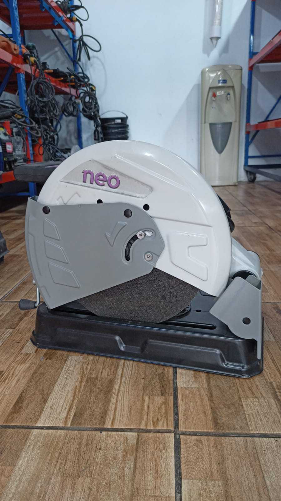 Precio 70 000,00 NEO  NEO TRONZADORA MOD: CS-10144120 14 2600W
