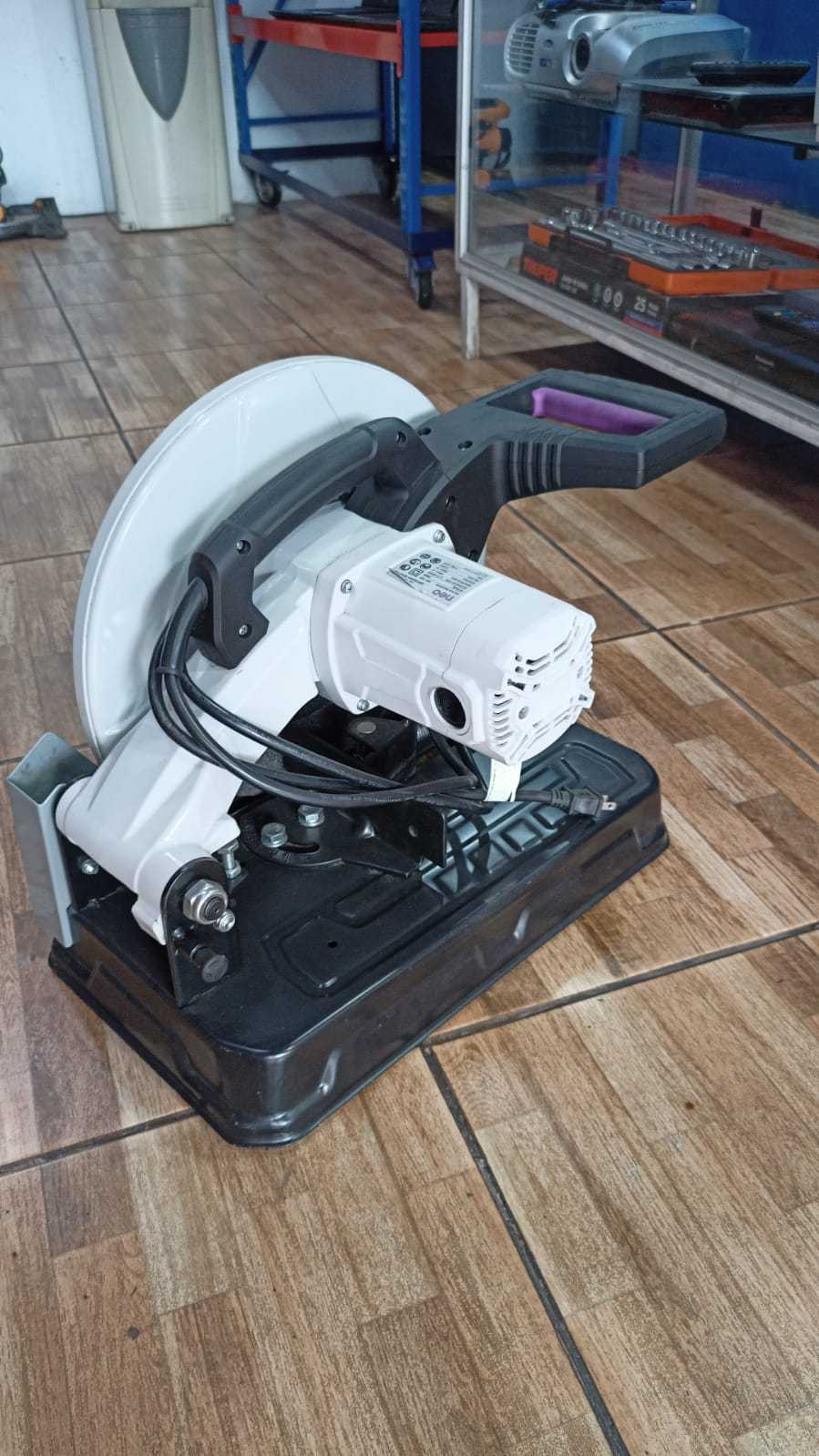 Precio 70 000,00 NEO  NEO TRONZADORA MOD: CS-10144120 14 2600W
