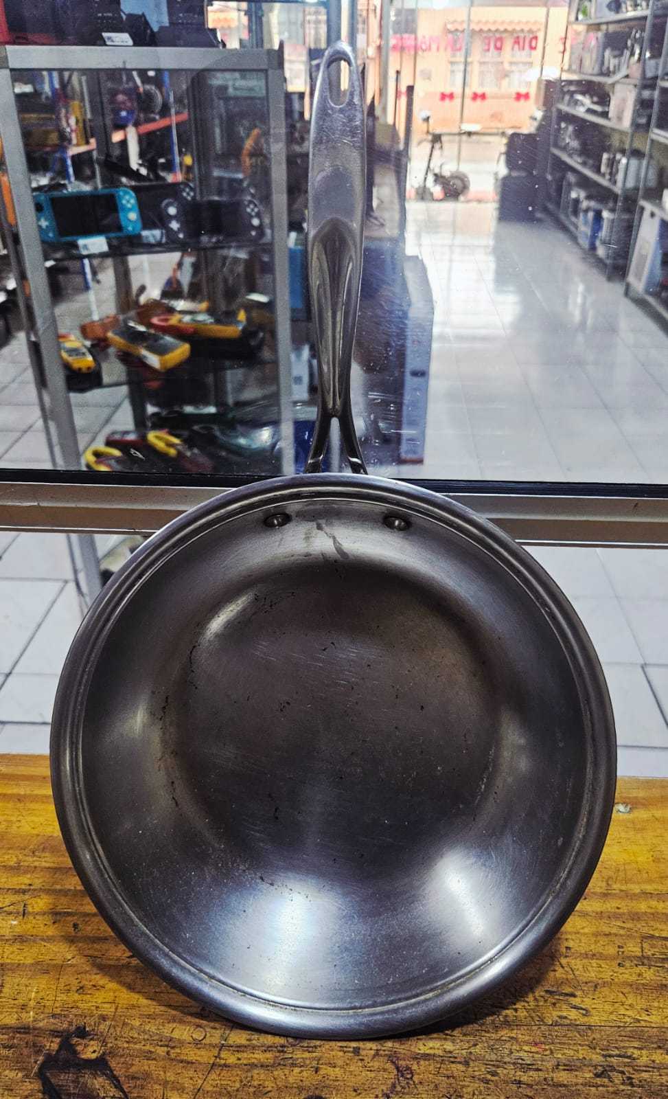Precio 65 000,00 renaware  Sarten  de induccion 24cm
