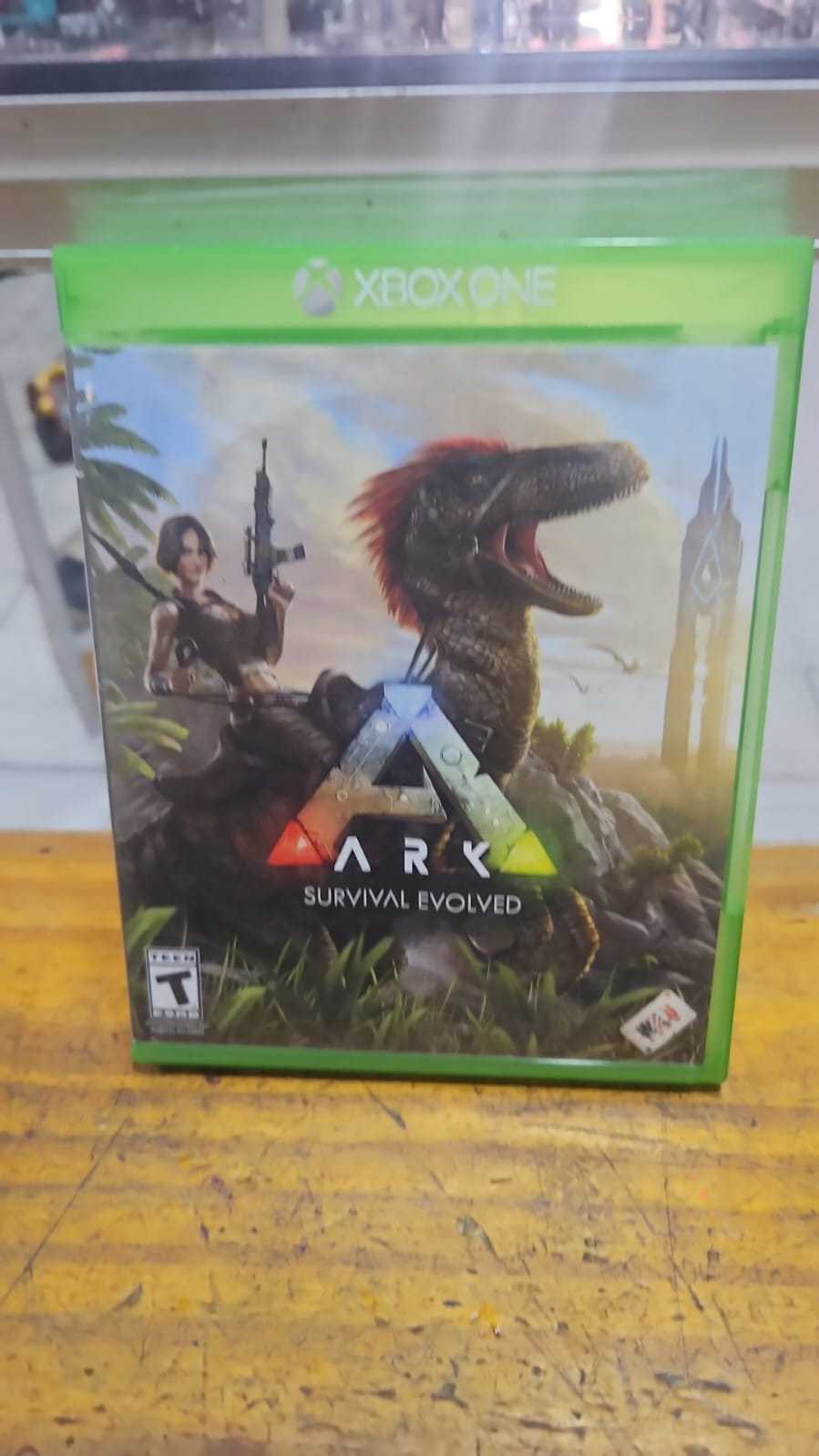 Precio 6 000,00 xbox one Ark survival evoled