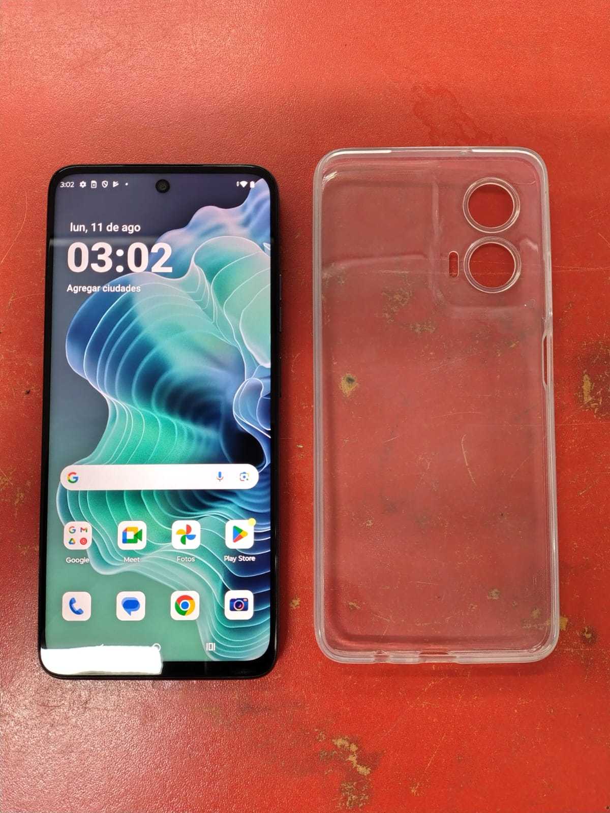 Precio 80 000,00 motorola g35 celular sin cagrdor y con estuche 256gb rom   4 gb ram   clave 120780