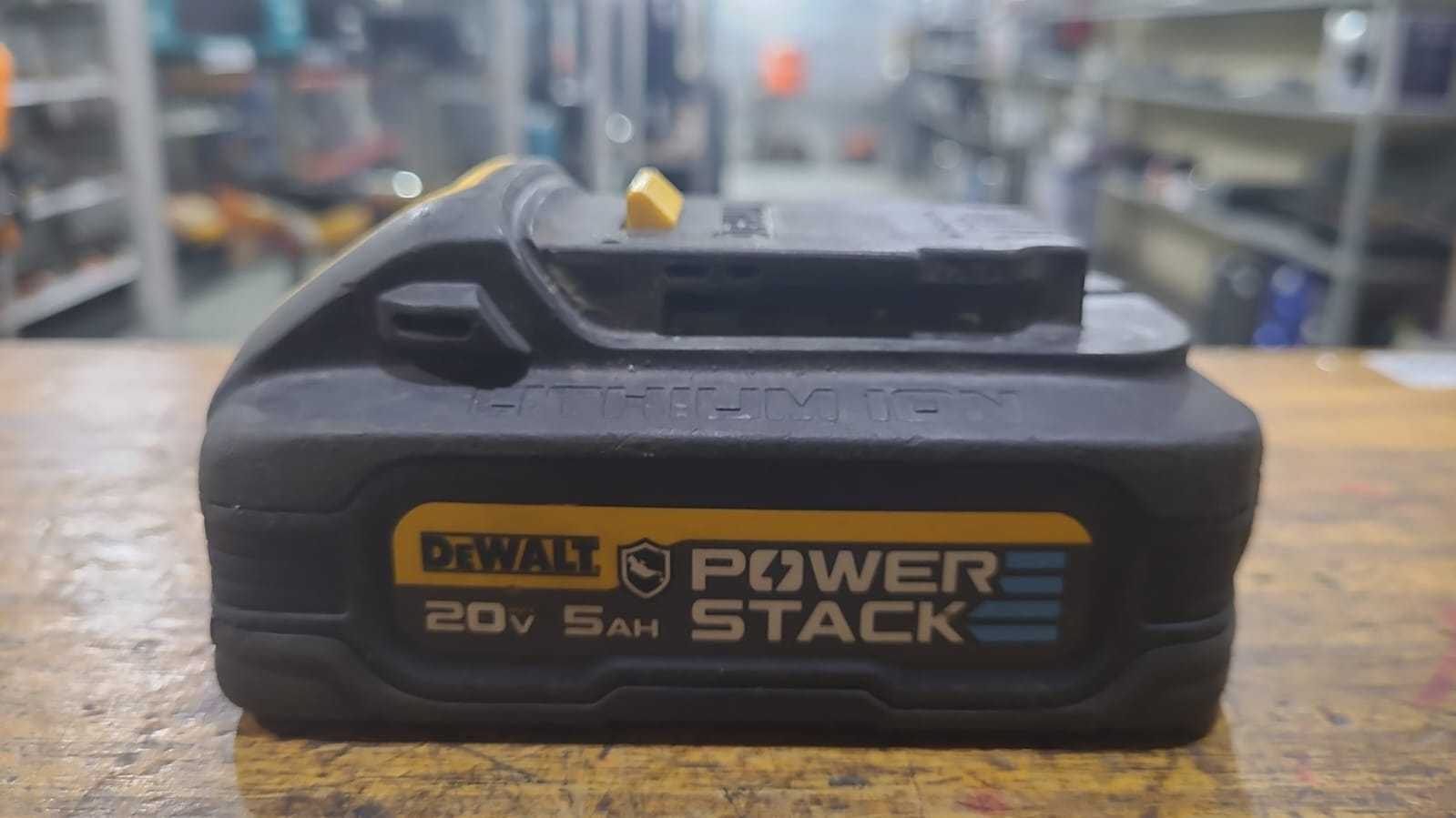 Precio 50 000,00 dewalt power stack Bateria 20v 5 amperios