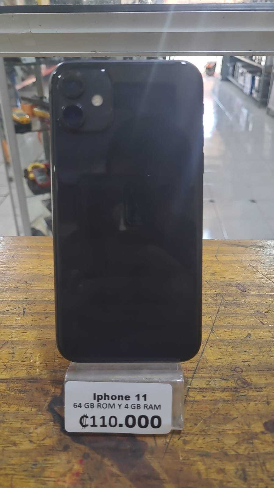 Precio 110 000,00 iphone 11 Celular sin cargador condicion 80