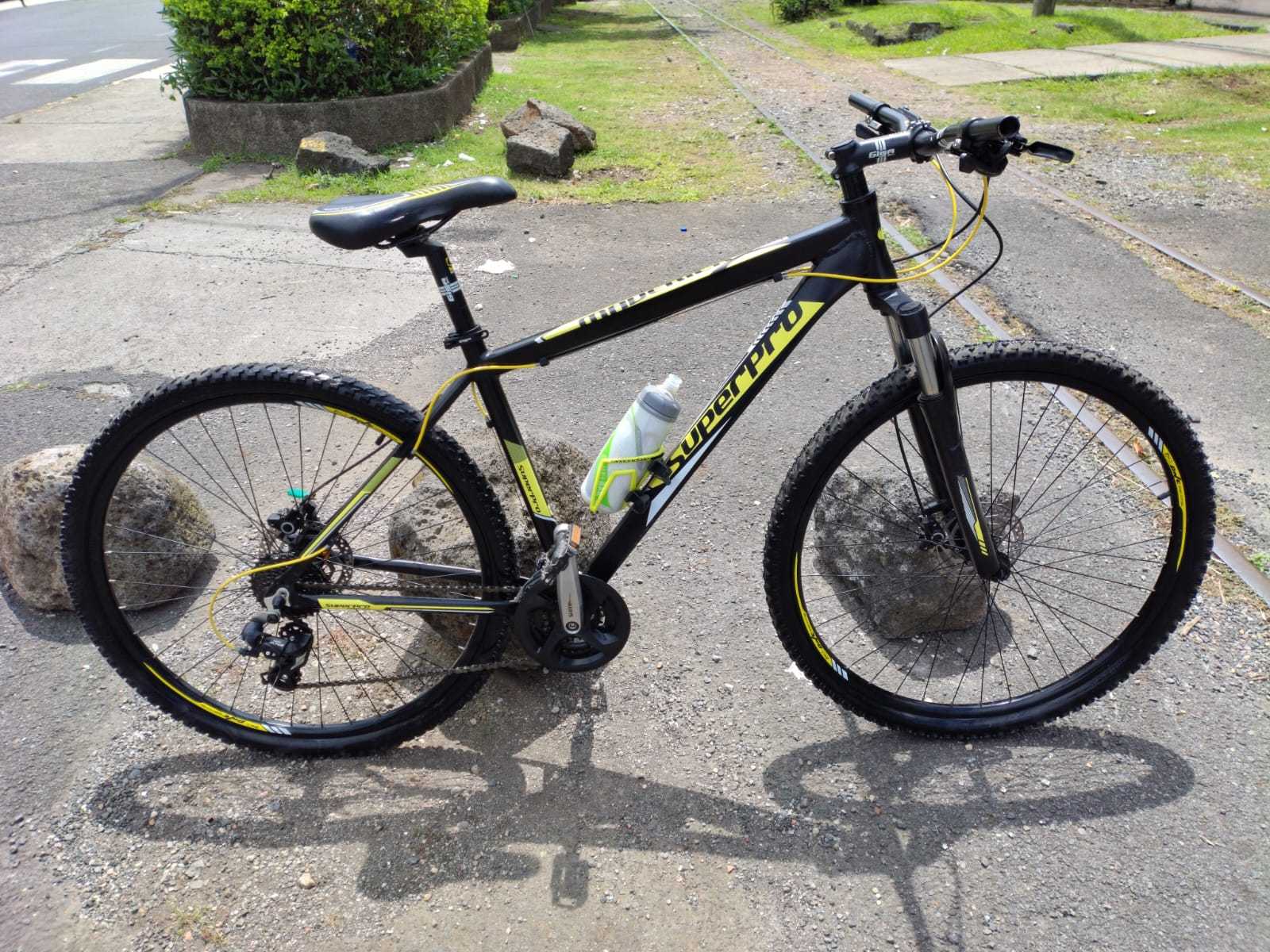 Precio 120 000,00 super pro maverick Bicicleta 29 Super Pro Maverick 3x8 frenos hidraulicos