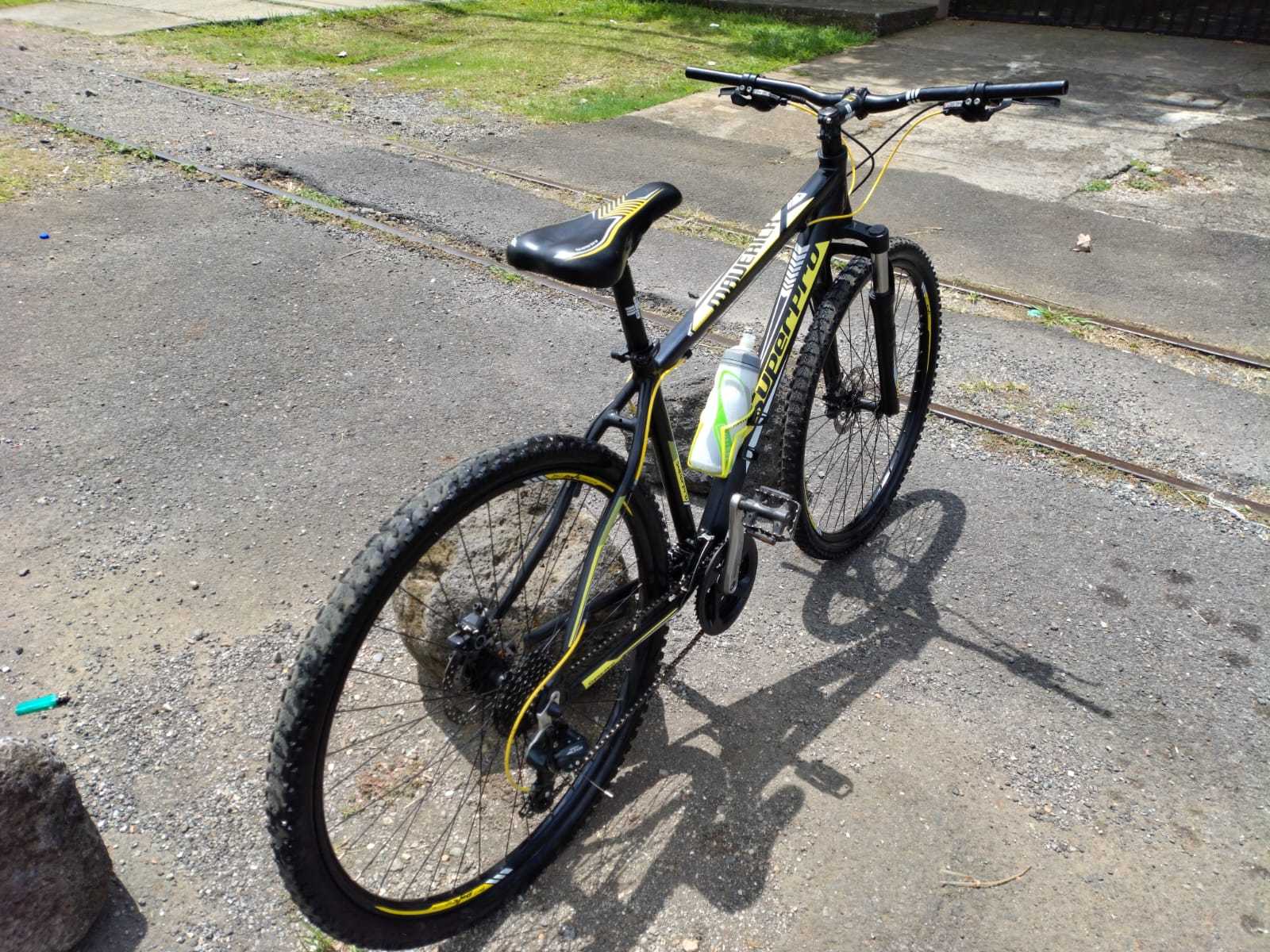 Precio 120 000,00 super pro maverick Bicicleta 29 Super Pro Maverick 3x8 frenos hidraulicos