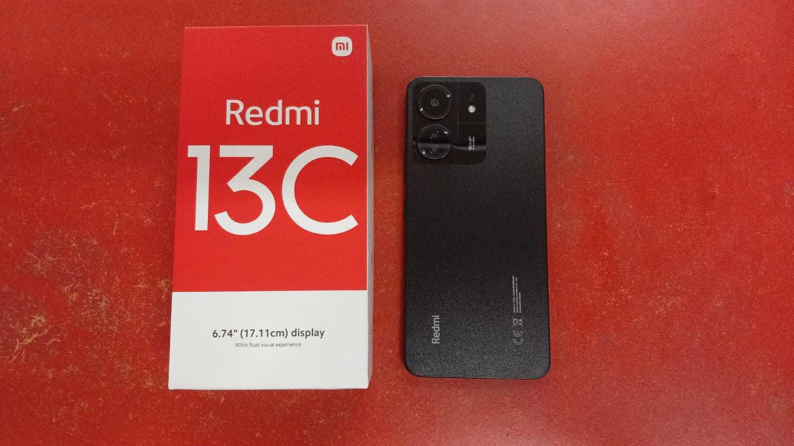 Precio 67 000,00 REDMI 13C Celular en caja y sin cargador  256gb ROM 8gb RAM