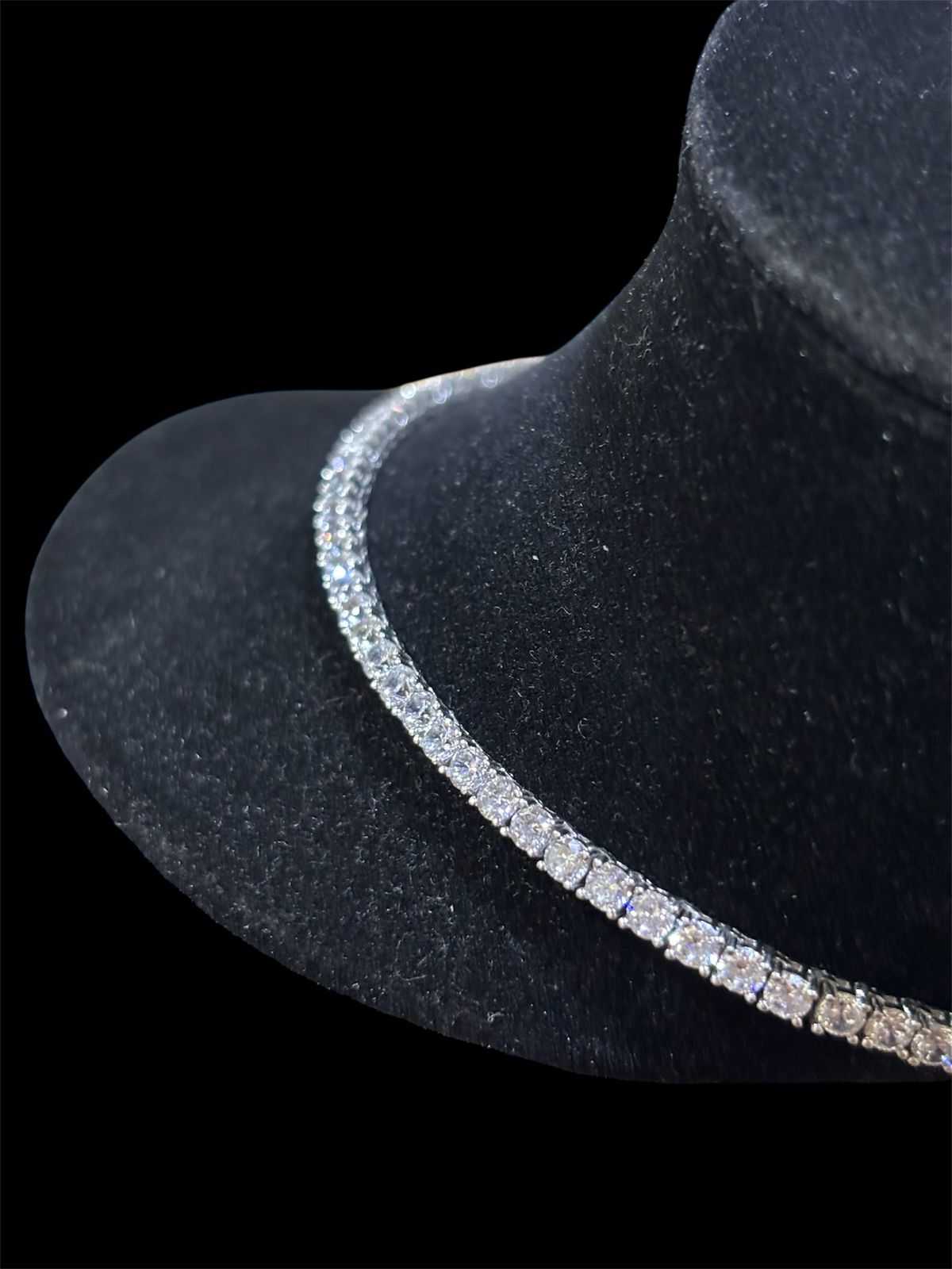 Precio 120 000,00   Cadena plata baño rodio 24.7g 22cm