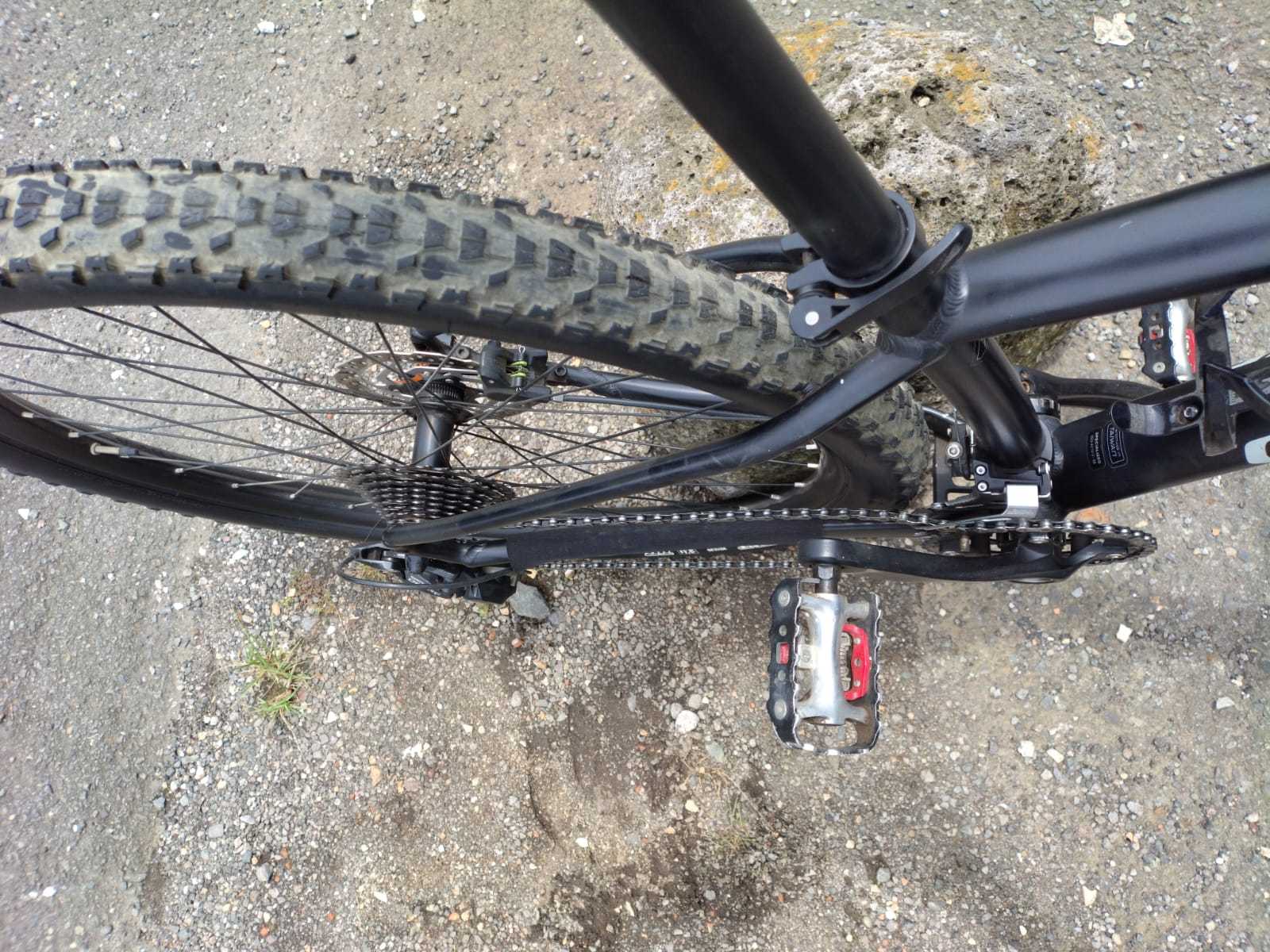 Precio 210 000,00 SPECIALIZED rockhopper Bicicleta 29 SPECIALIZED 2x10 con sistema bloqueo suspencion