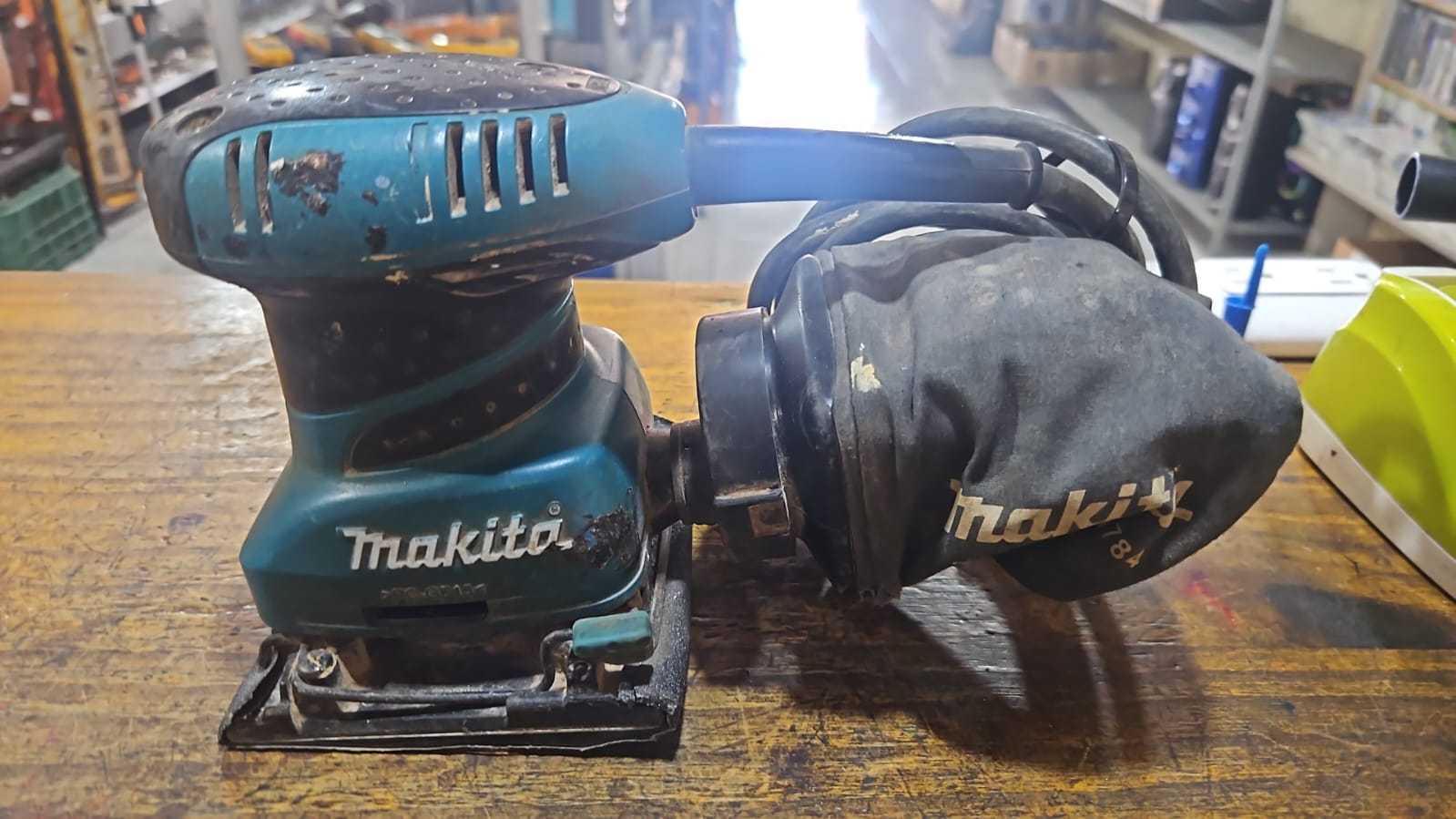 Precio 25 000,00 makita  Lijadora orbital