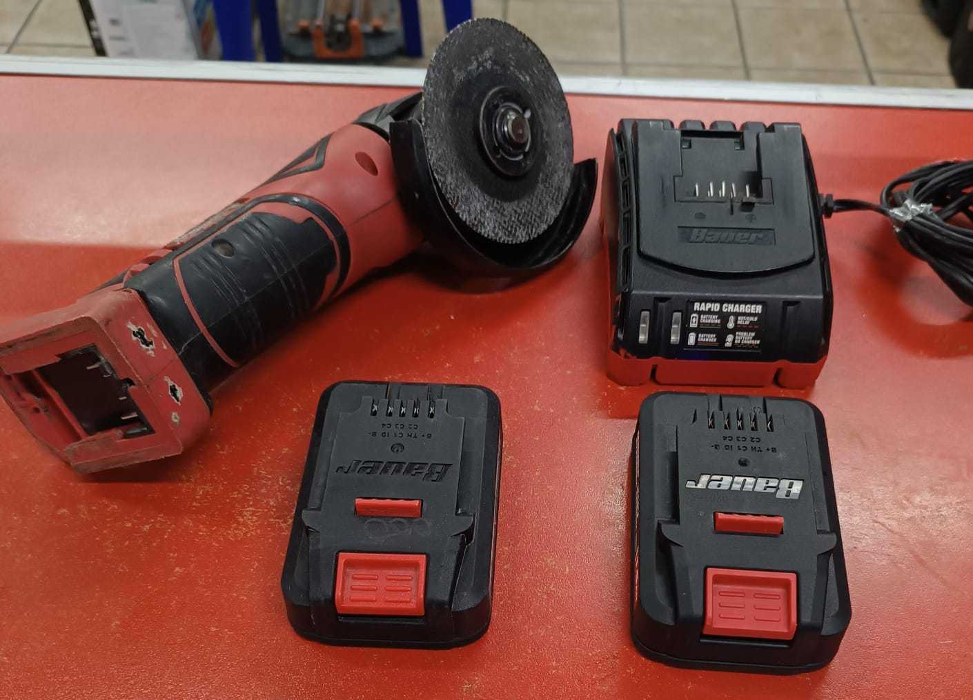 Precio 80 000,00 bauer 1761c-b esmeriladora sin  puño 2 baterias  20 v 1.5amp con cargador