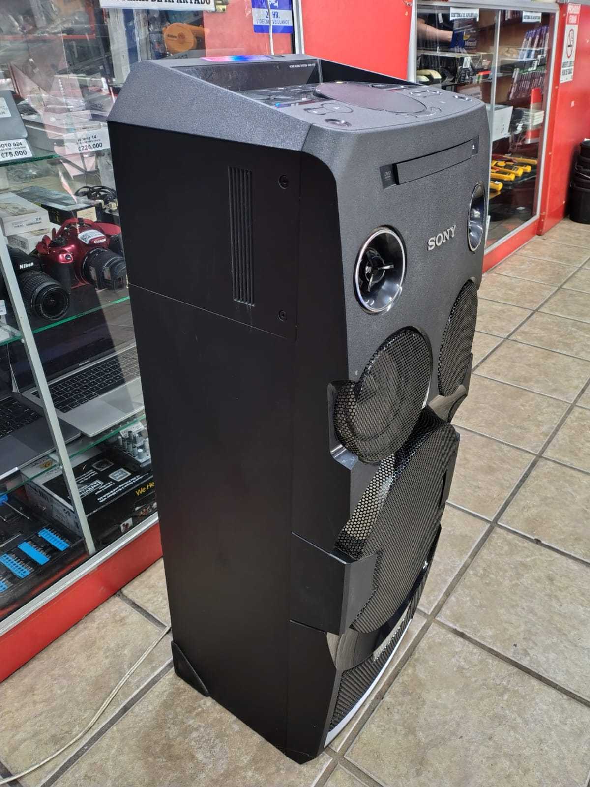 Precio 110 000,00 SONY mhc v7d Torre de sonido sin control