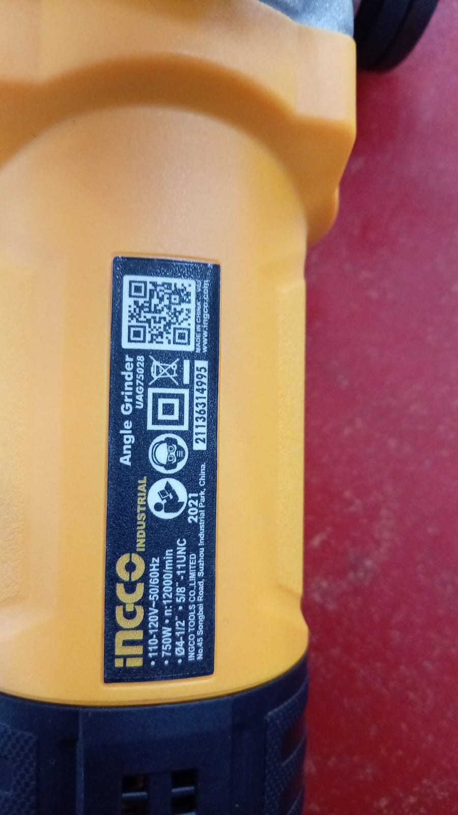 Precio 24 000,00 INGCO uag75028 Esmeriladora Angular 4 12 750W Ingco,  con puño sin protector