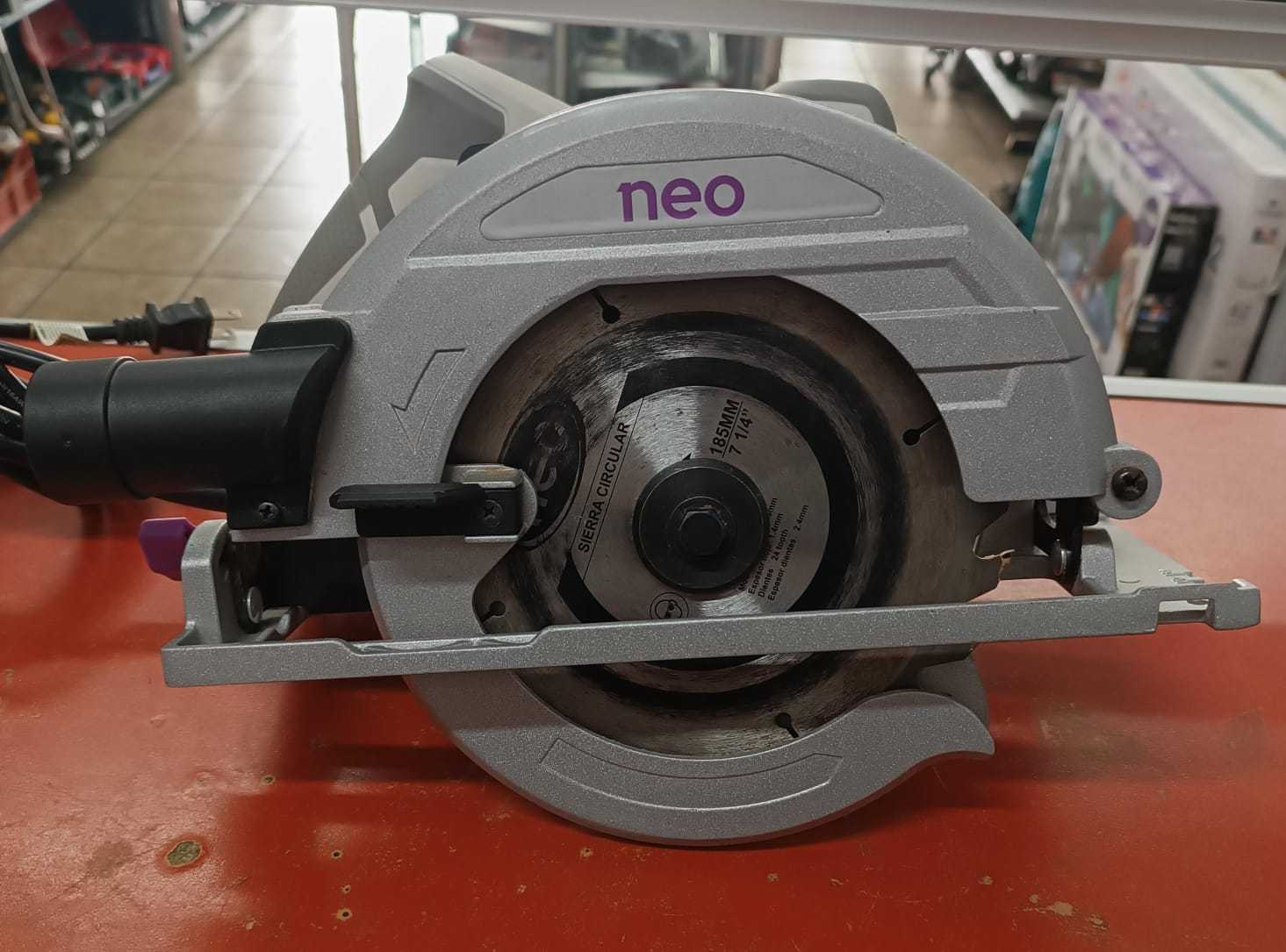 Precio 42 000,00 NEO SC 9074120 SIERRA CIRCULAR NEO SC 9073120 7 14 1600W 120V