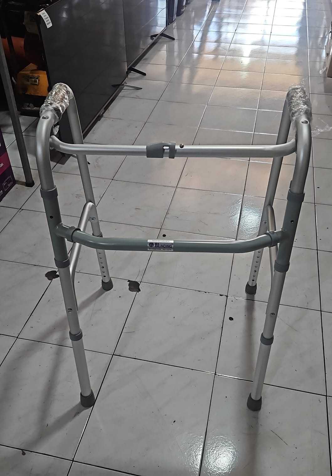 Precio 22 000,00 nd  Andadera ortopedica NUEVA