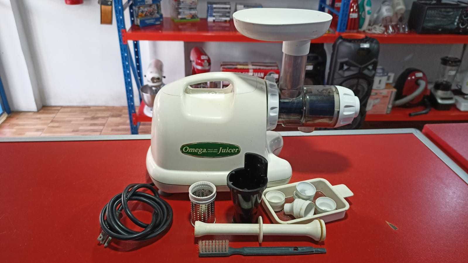 Precio 40 000,00 omega juicer  extractor de jugos omega juicer