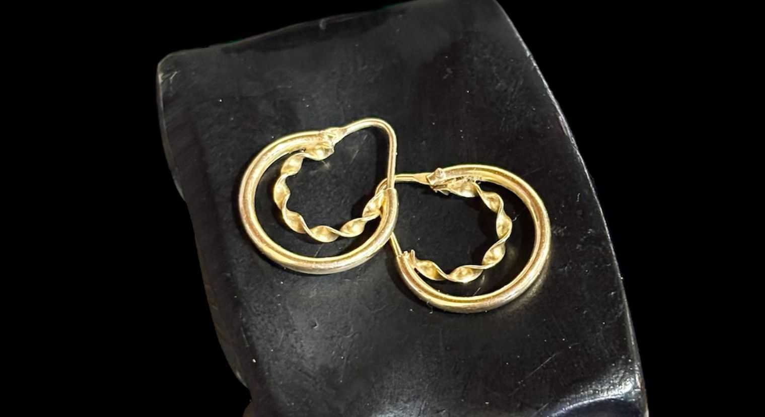 Precio 42 000,00   Argollas textura 2cm 1.5g 10k