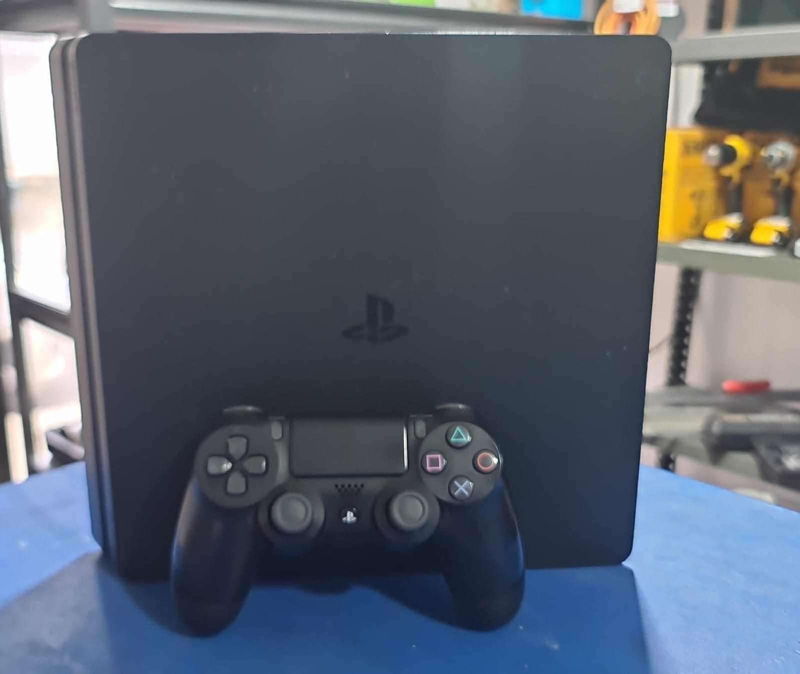 Precio 90 000,00 SONY PS4 SLIM 1 TERA CONSOLA PS4 1 TERA 1 CONTROL ACCESORIOS