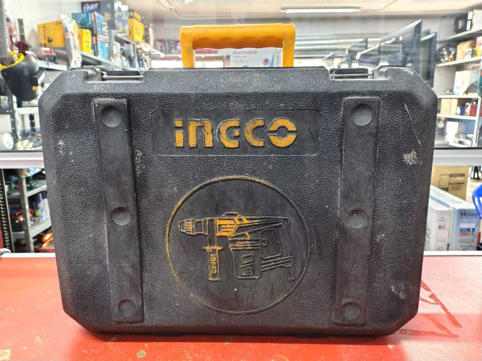 Precio 55 000,00 INGCO URH10508 Taladro Rotomartillo 1050w INGCO URH10508 con dos puntas en maleta rigida