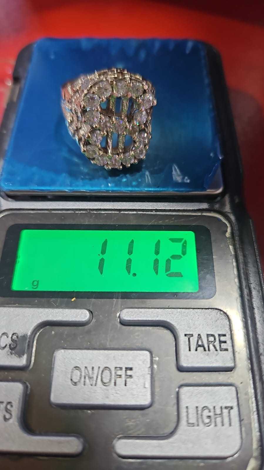 Precio 305 000,00   anillo dollar