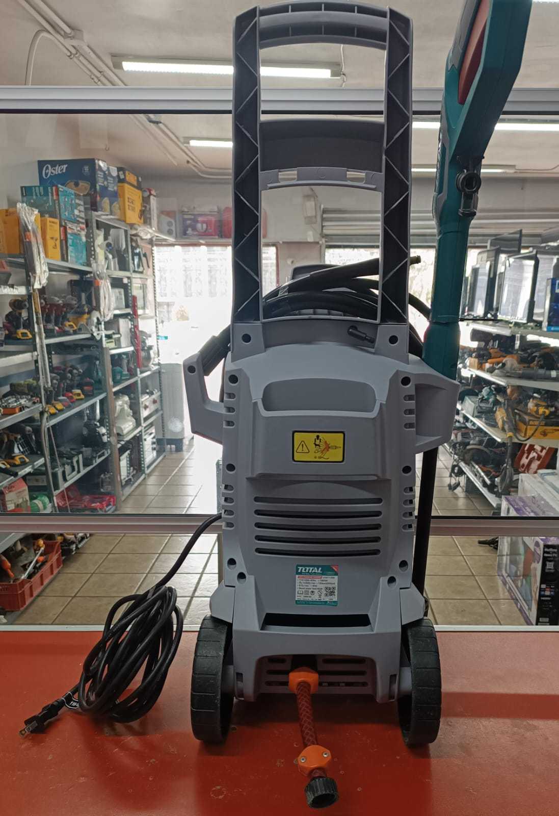 Precio 65 000,00 Total UTGT11356 Hidrolavadora Total de 2200 PSI Modelo UTGT11356