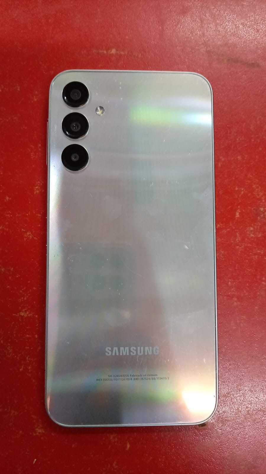 Precio 55 000,00 Samsung Galaxy a24 Celular son cargador y sin caja 128 GB rom  4 gb ram