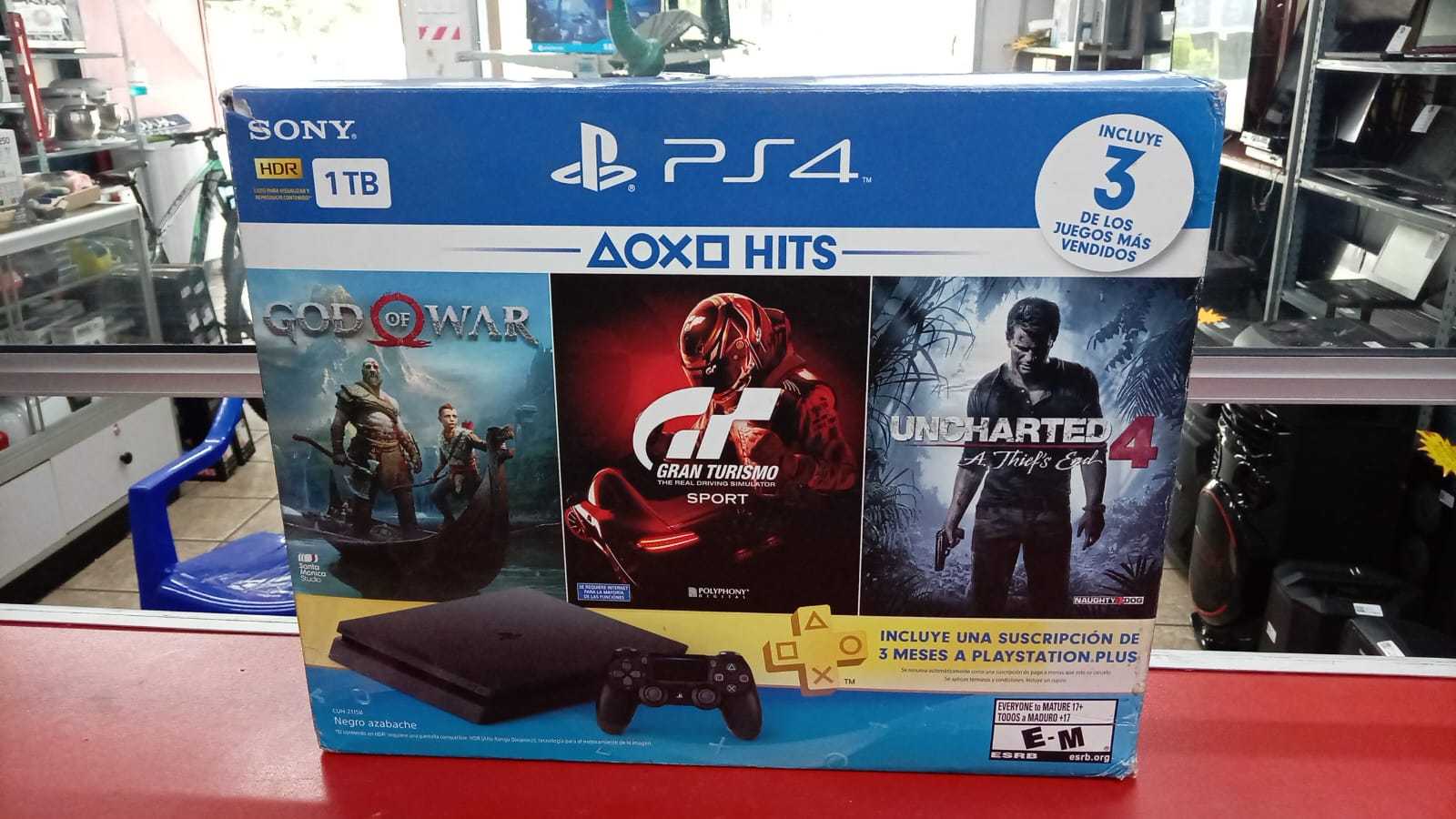 Precio 90 000,00 SONY cuh 2115b Consola de ps4 Slim 1tb  control y cable hdmi   y de poder