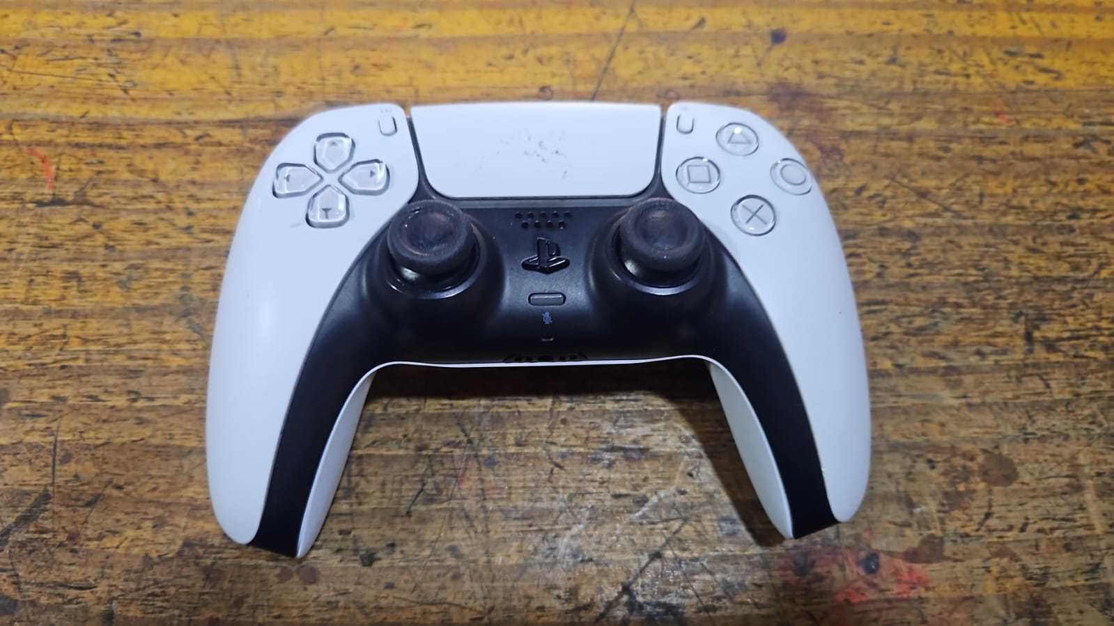 Precio 35 000,00 sony ps5 Control original