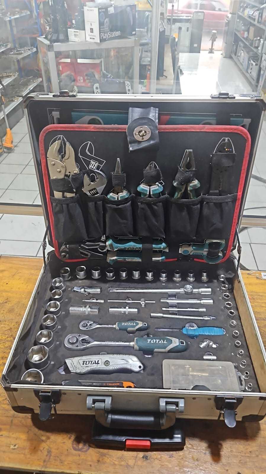 Precio 120 000,00 total thkthp21476 Maletin de herramientas variadas 147 piezas